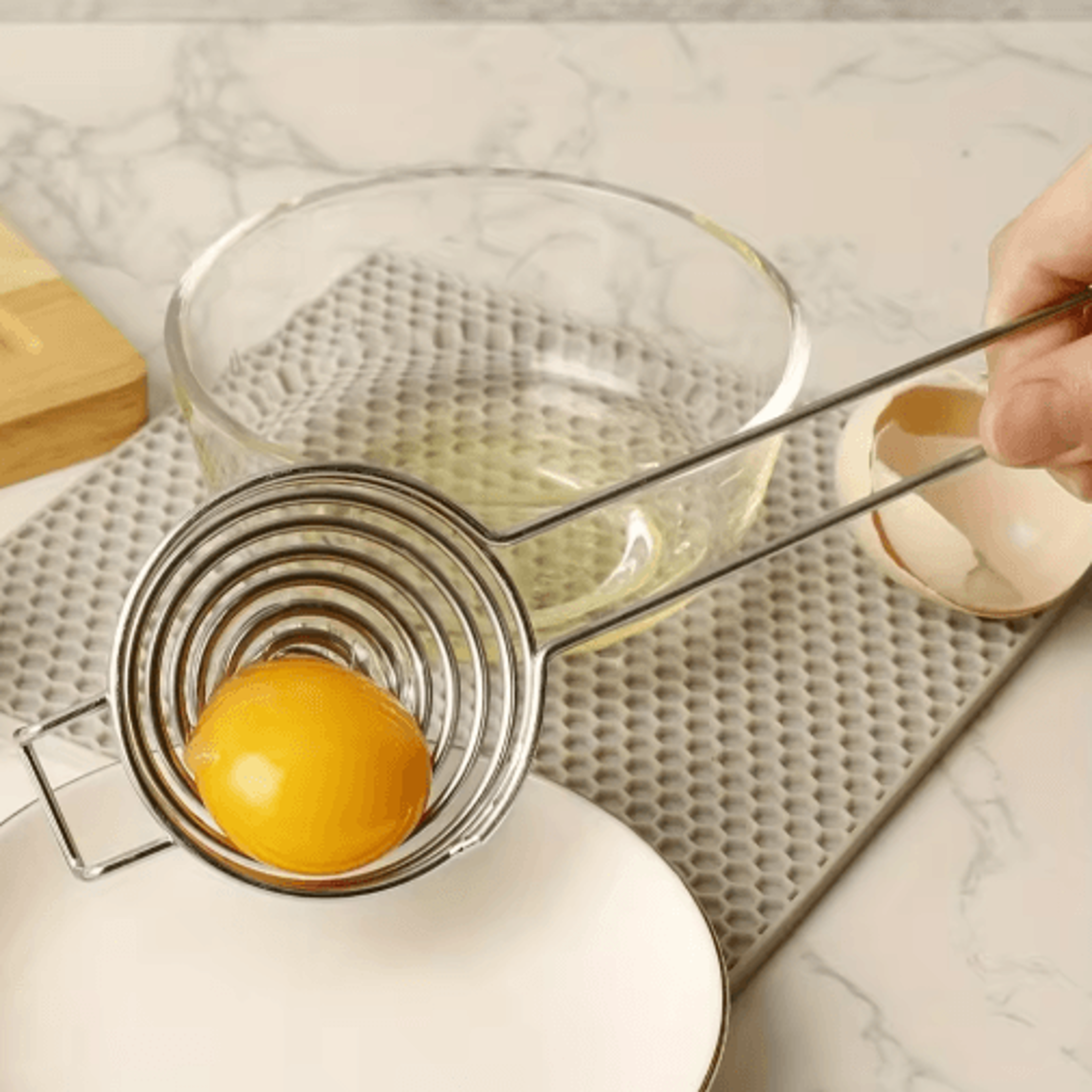 Stainless Steel Egg Yolk Separator  Easy Egg White  Yolk Divider With Filter Design 1