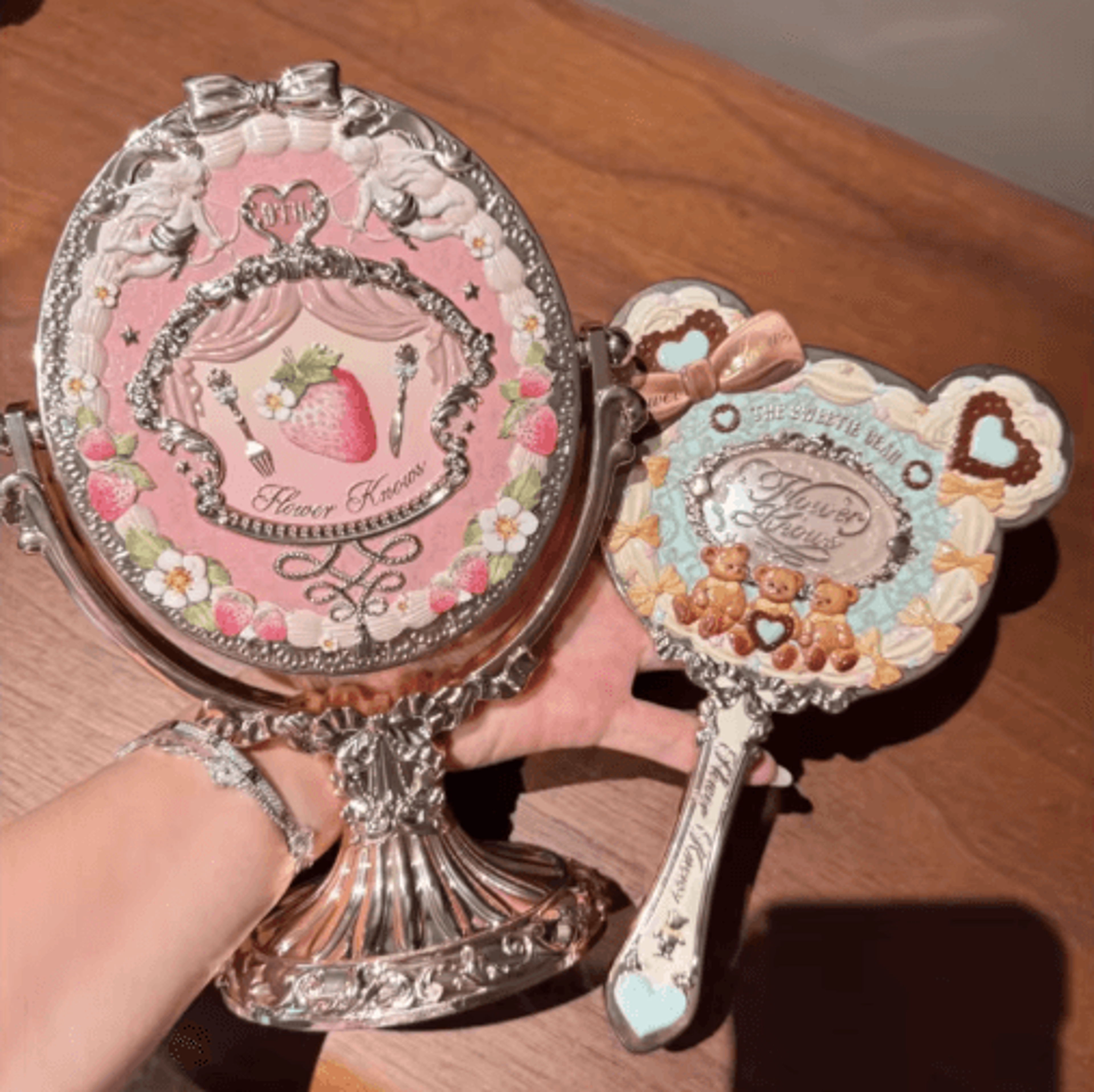 Flower Knows 9th Anniversary Vanity Set  Luxury Mirror Paddle Brush  Holder 10