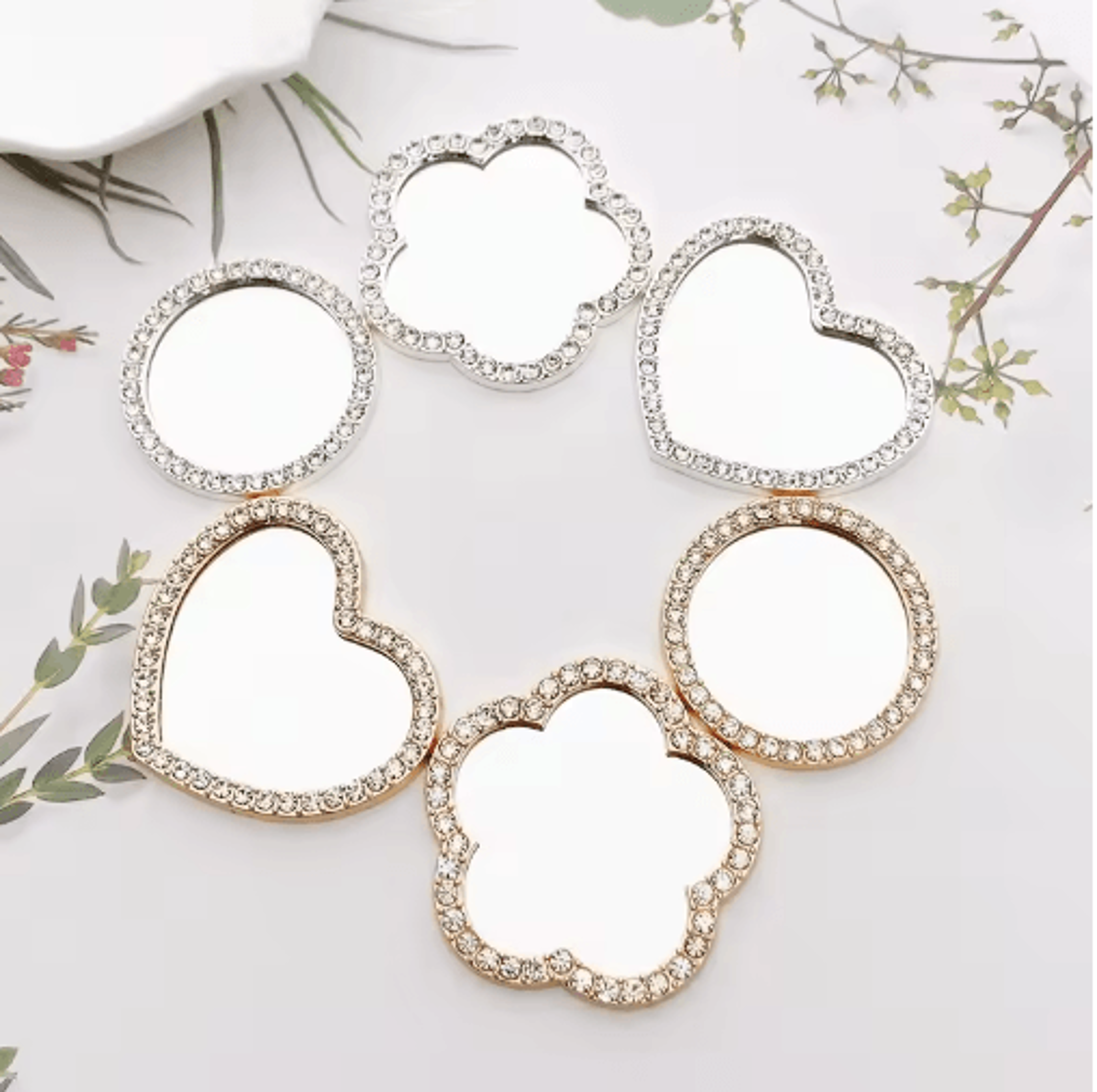 Mini Heart Diamond Pocket Mirror  Portable HighDefinition Makeup Mirror 7