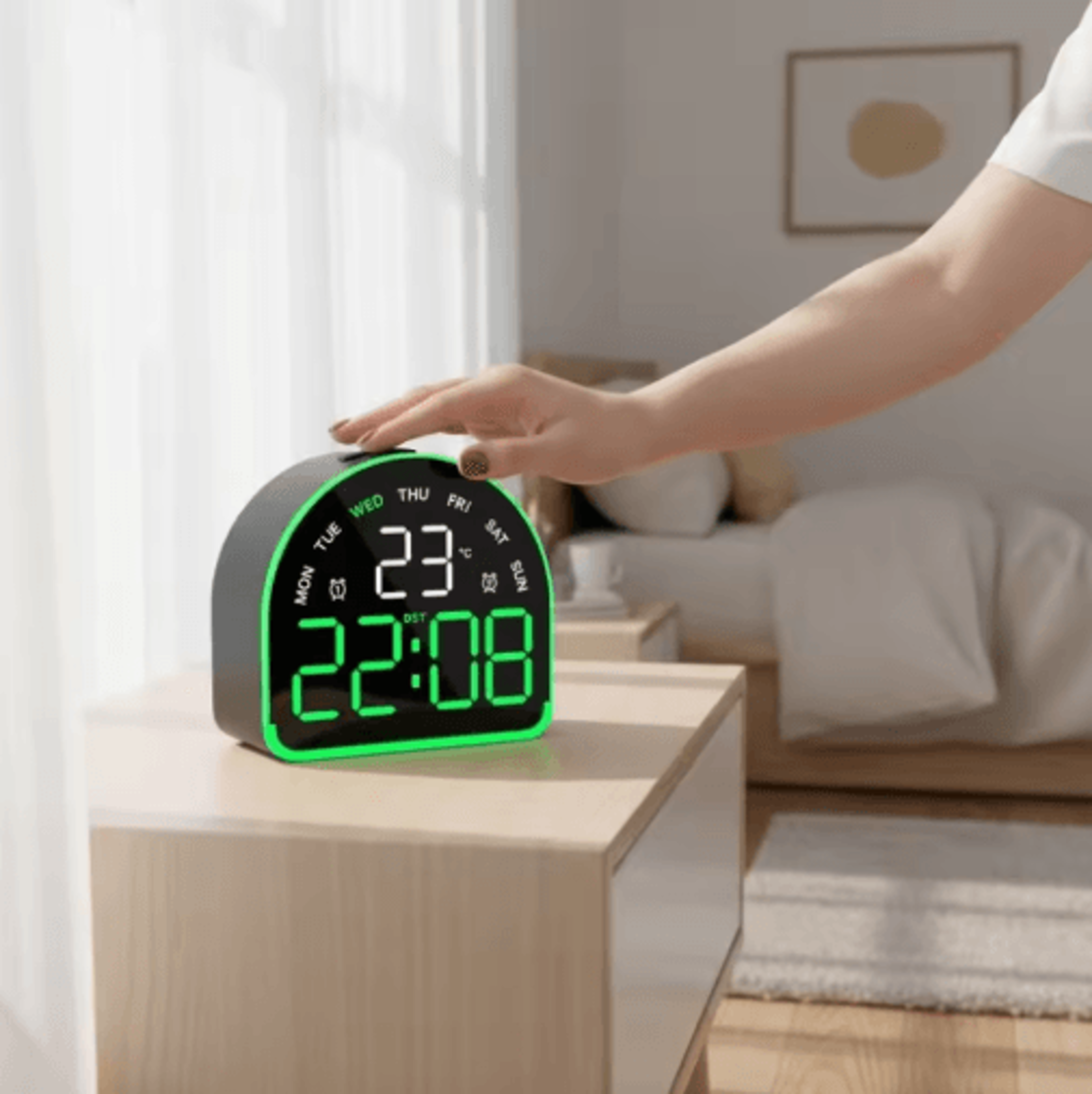 Multifunctional LED Alarm Clock  Ambient Light  Temperature Display With Auto Dimming 0