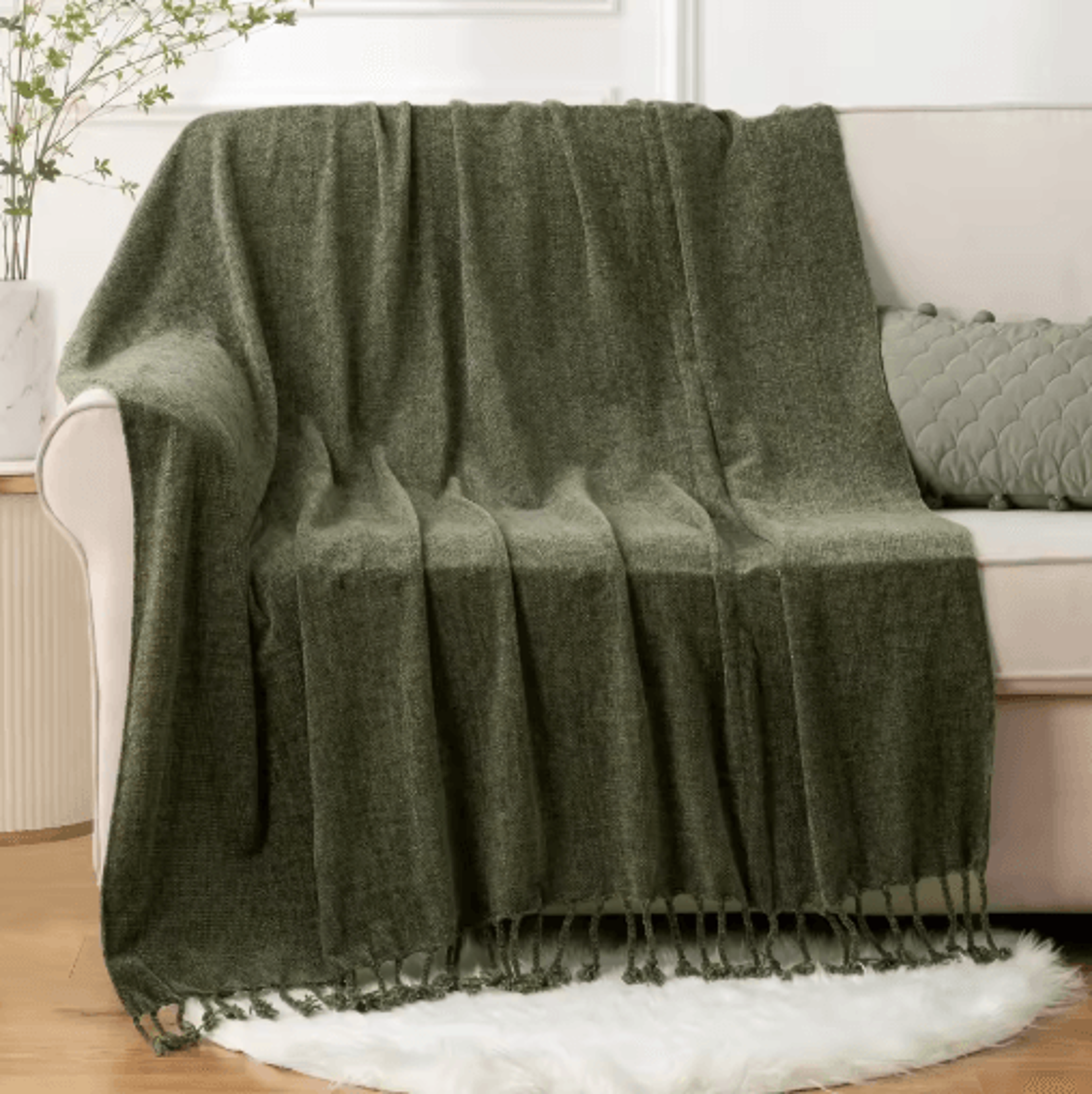 Battilo Chenille Throw Blanket  Soft Lightweight Knit Sofa Throw With Fringe 0