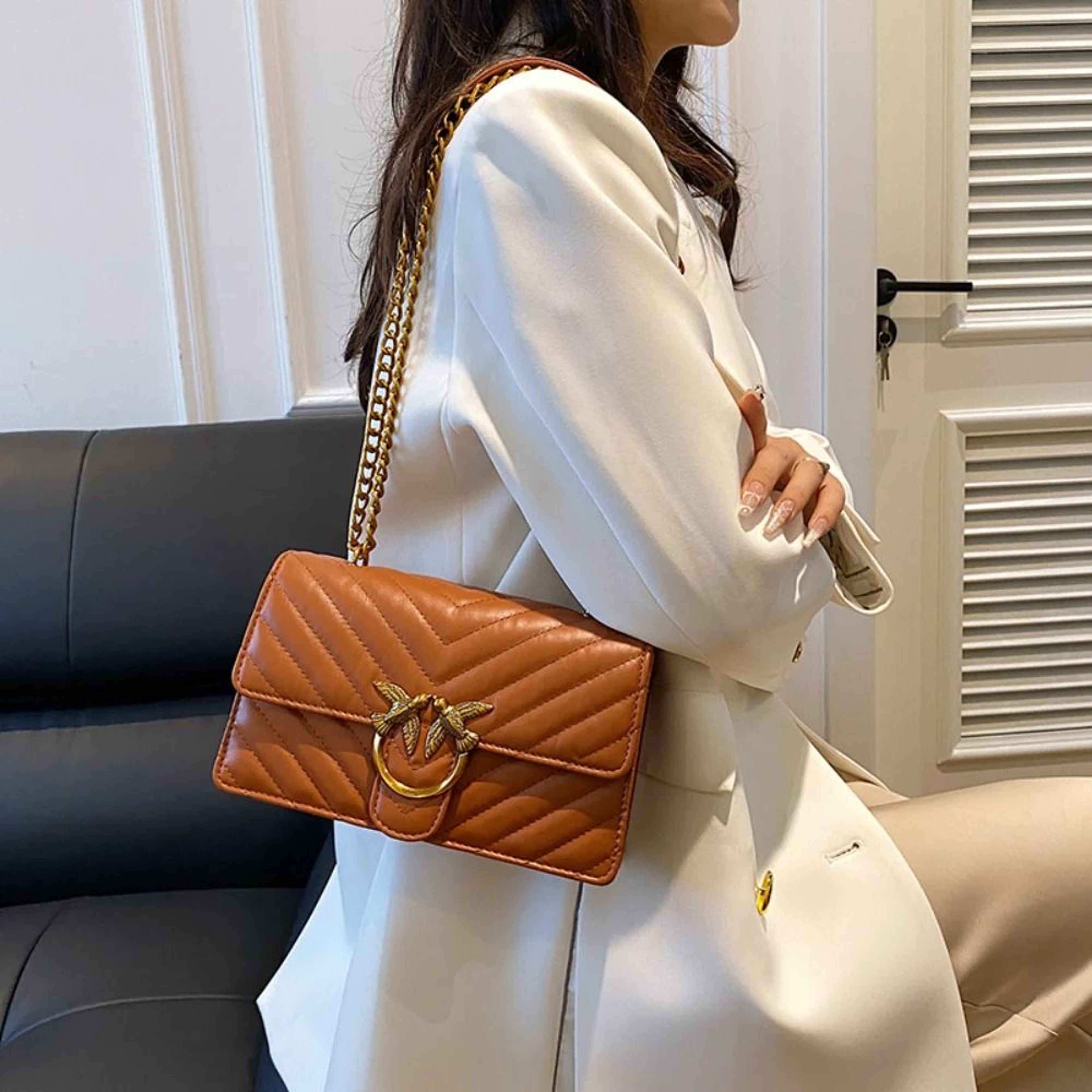 High End Chain Crossbody Swallow Small Square Bag 0