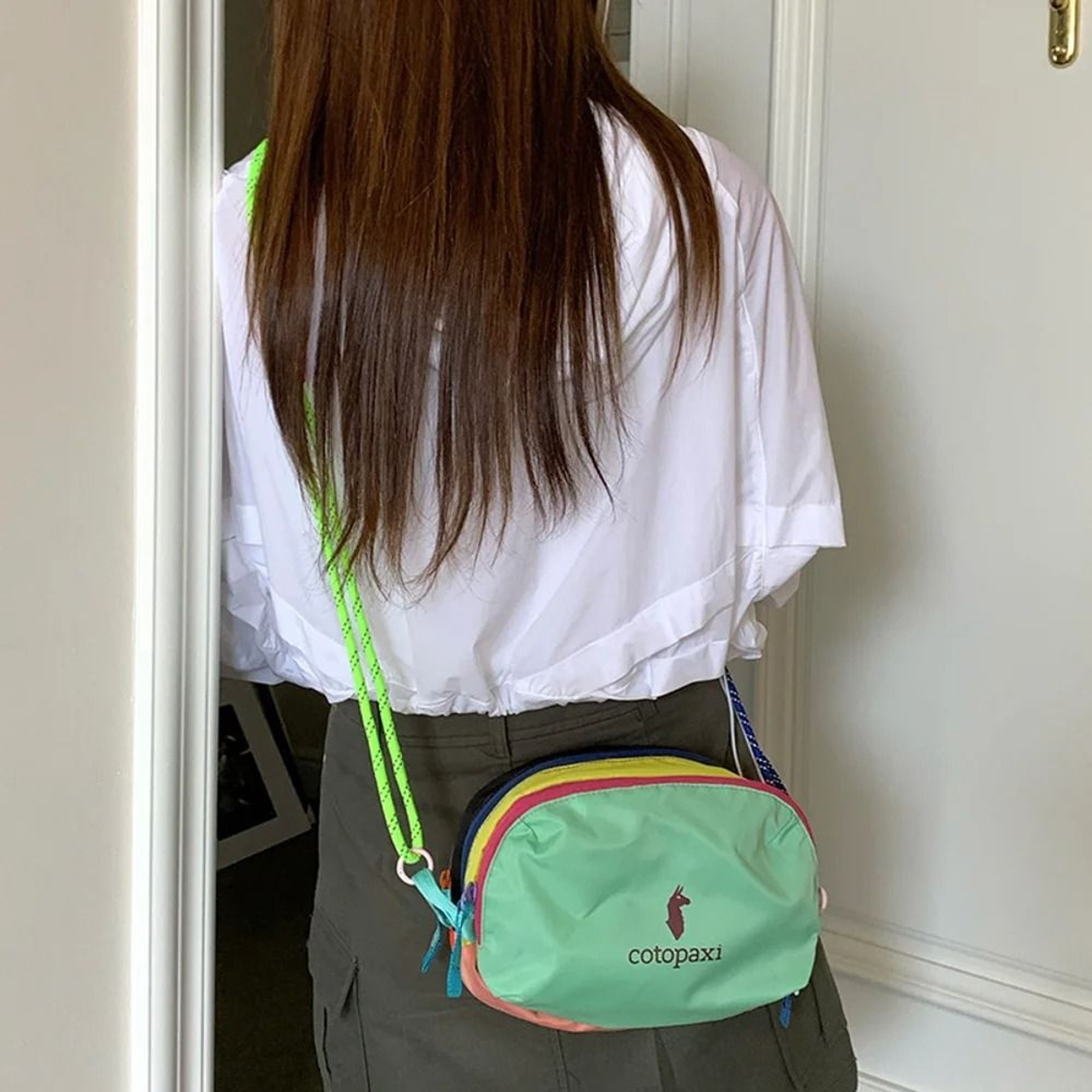 Eco Friendly Color Block Travel Wash Bag Outdoor Handbag 5