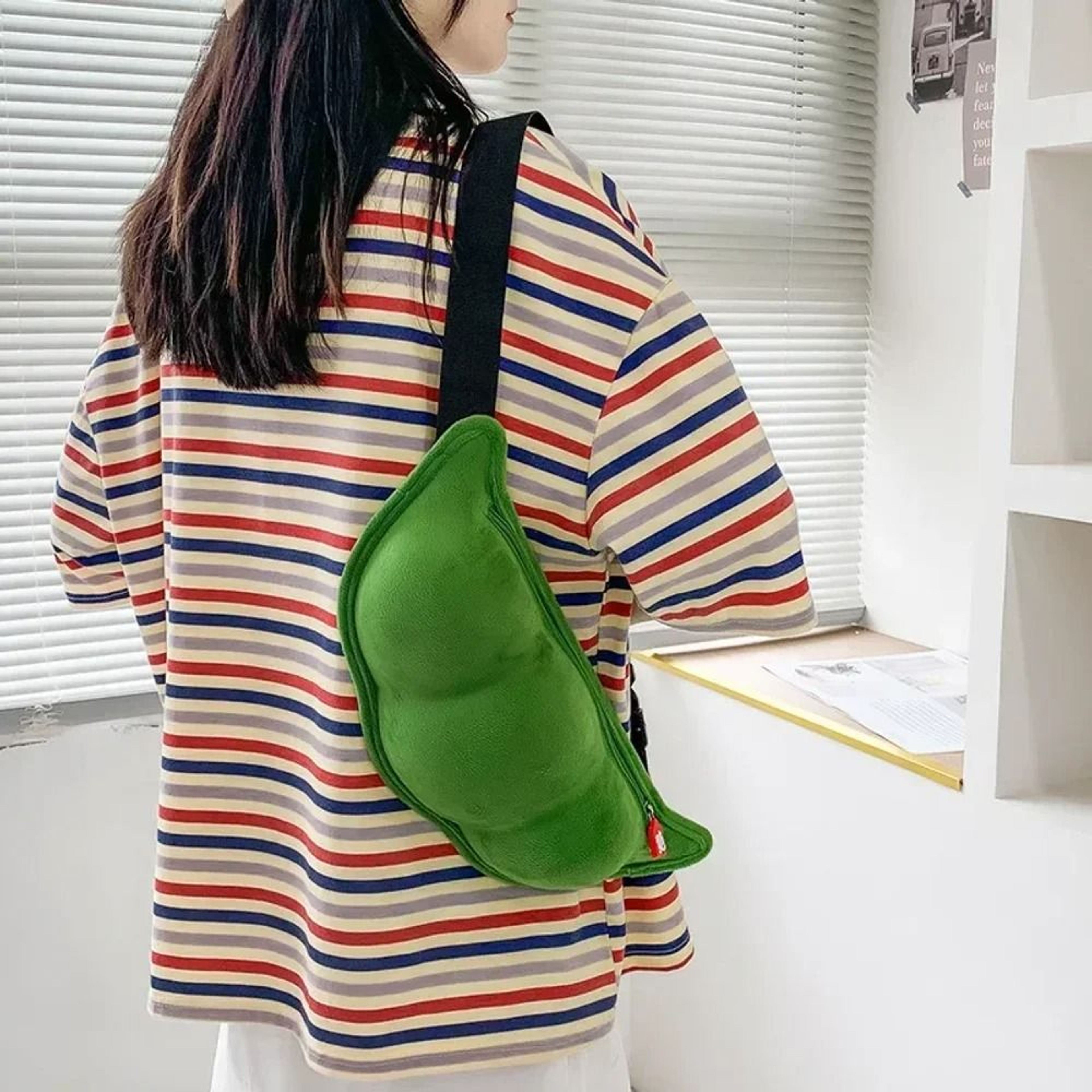 Edamame Plush Messenger Bag Creative Fun Crossbody Shoulder Bag 3