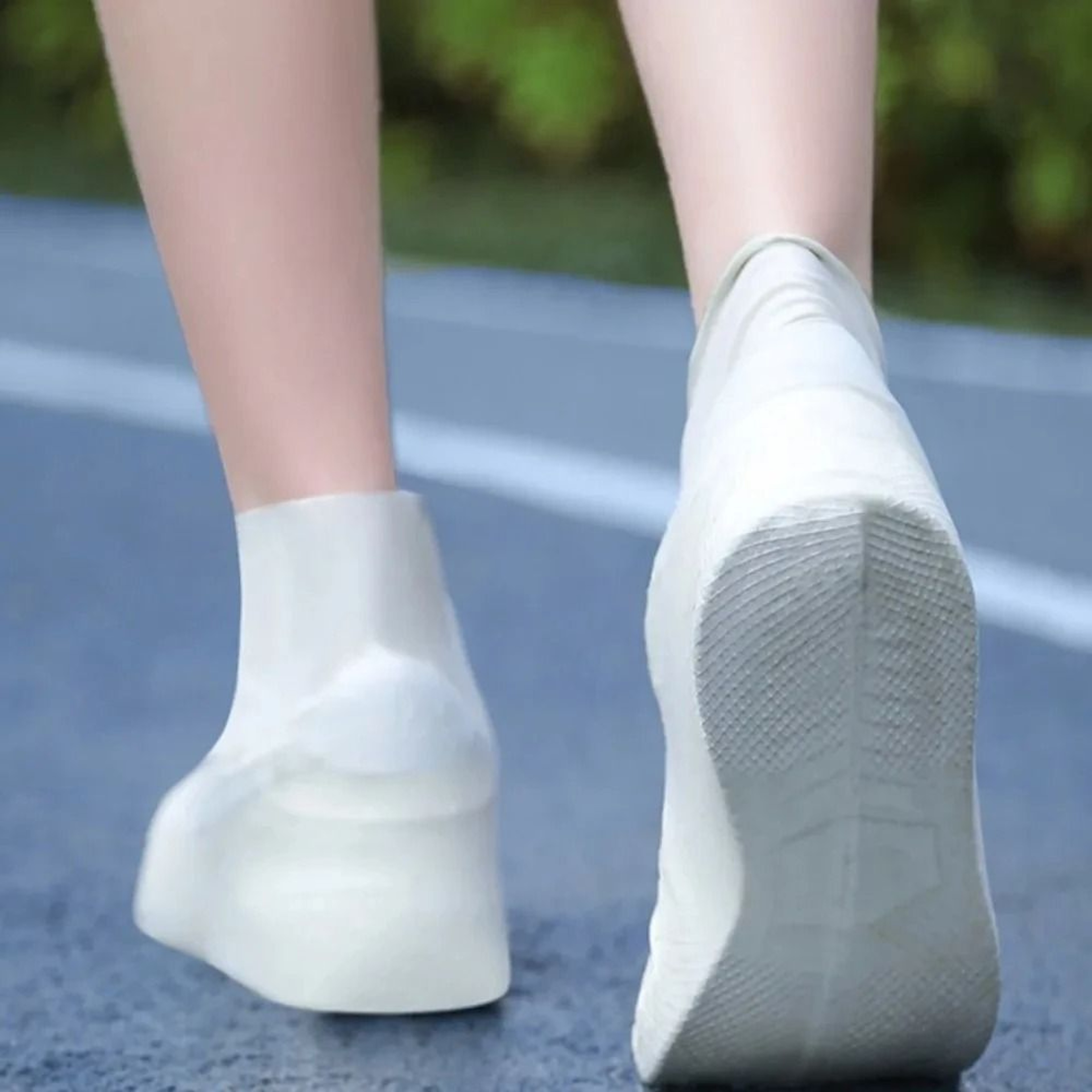 Reusable Waterproof Shoe Covers With Anti Slip Sole For Rain Protection 4