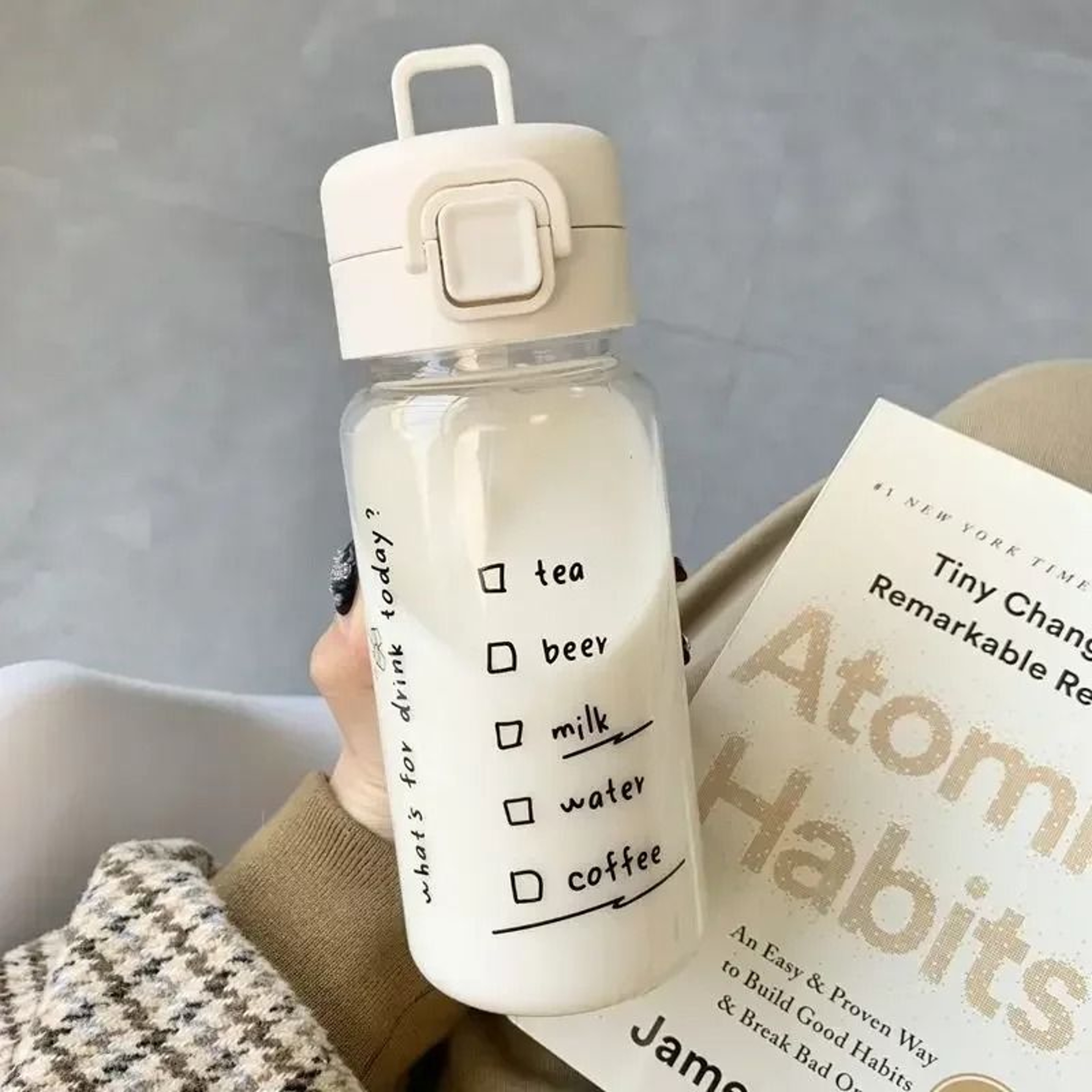 Cartoon Water Bottle With Straw Leak Proof Portable Plastic Drink Bottle 350ml 6