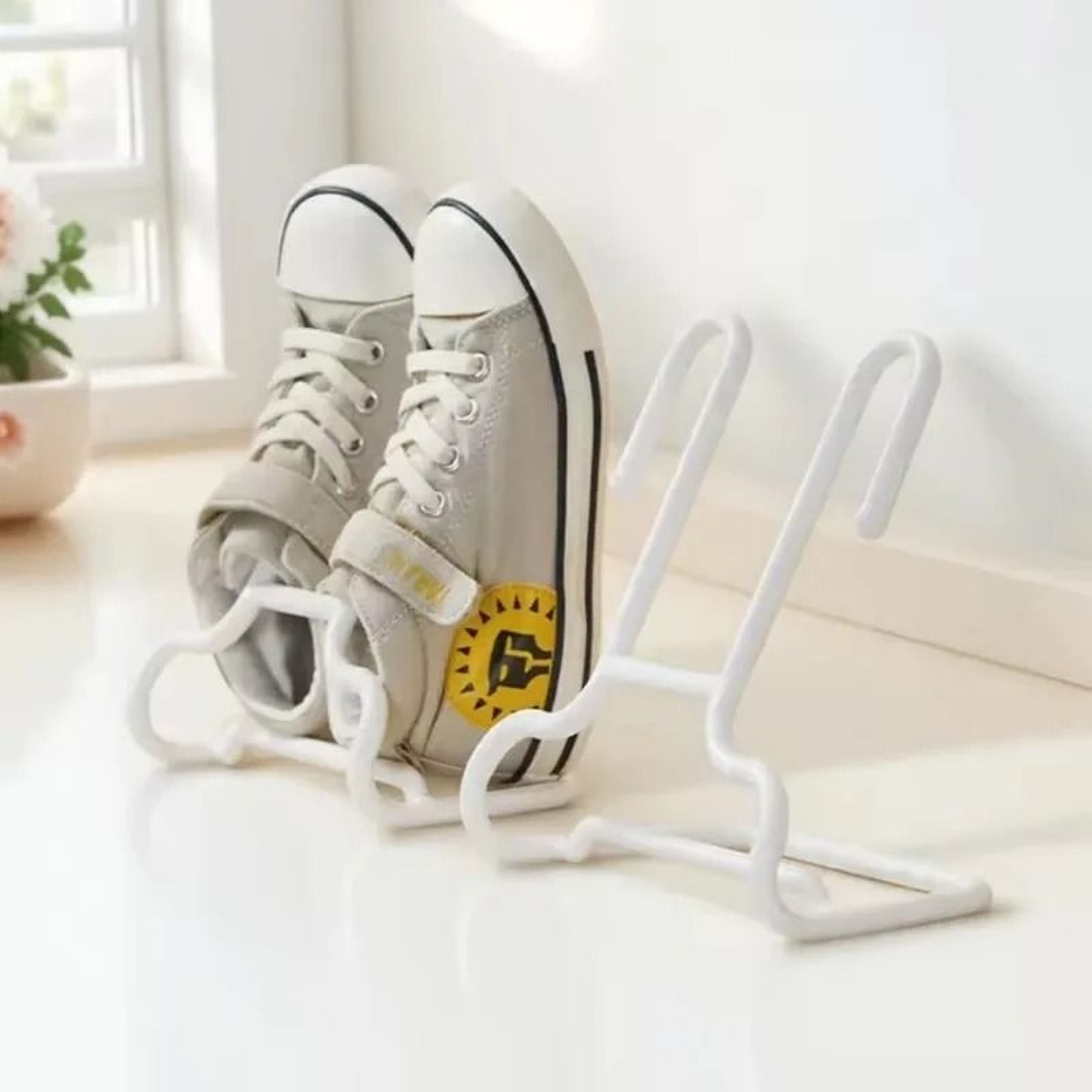 Multi Purpose Shoe Drying Rack Double Hooks Balcony Shoe Storage Organizer 2 Pieces 9