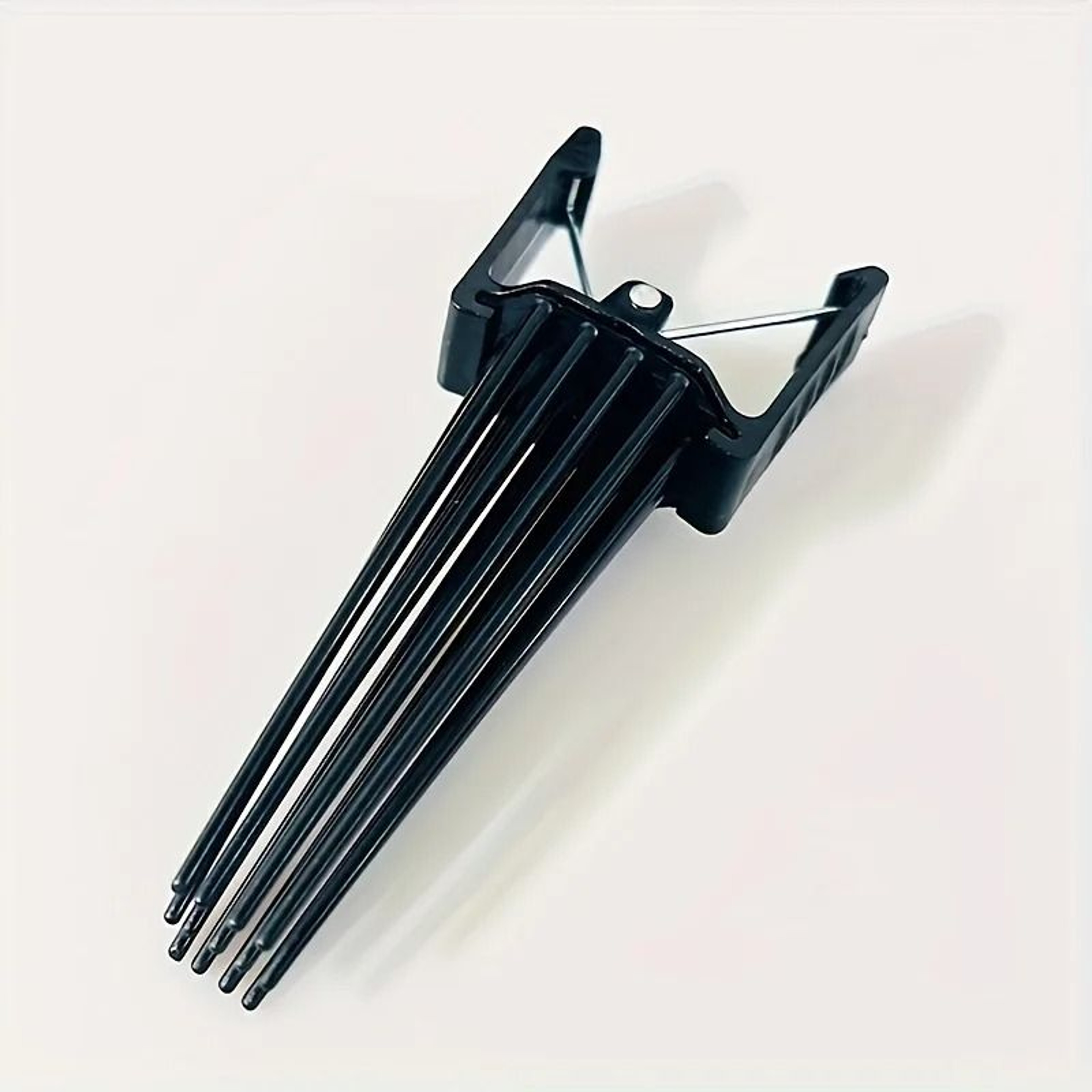 Black High Crown Fluffy Hair Volumizing Clip For Natural Root Lift And Bangs Styling 4
