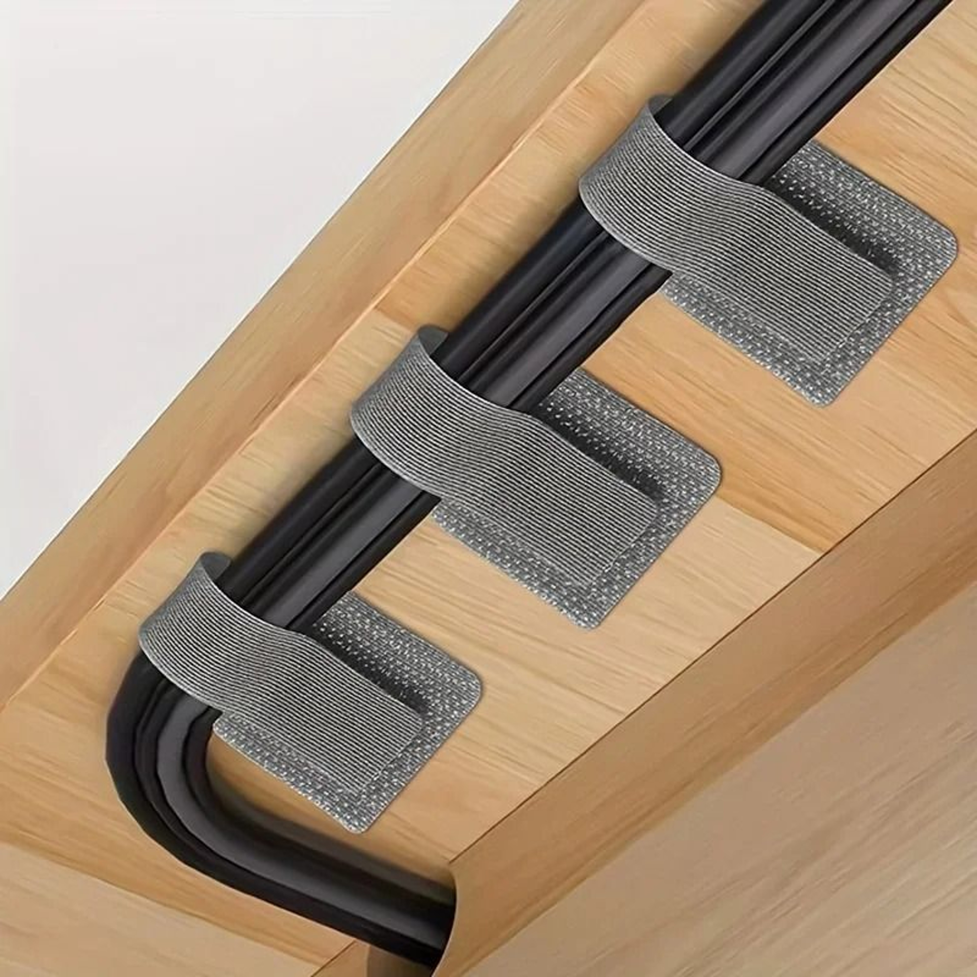 Self Adhesive Cable Organizer Clips Desk And Wall Cable Holder Set 4