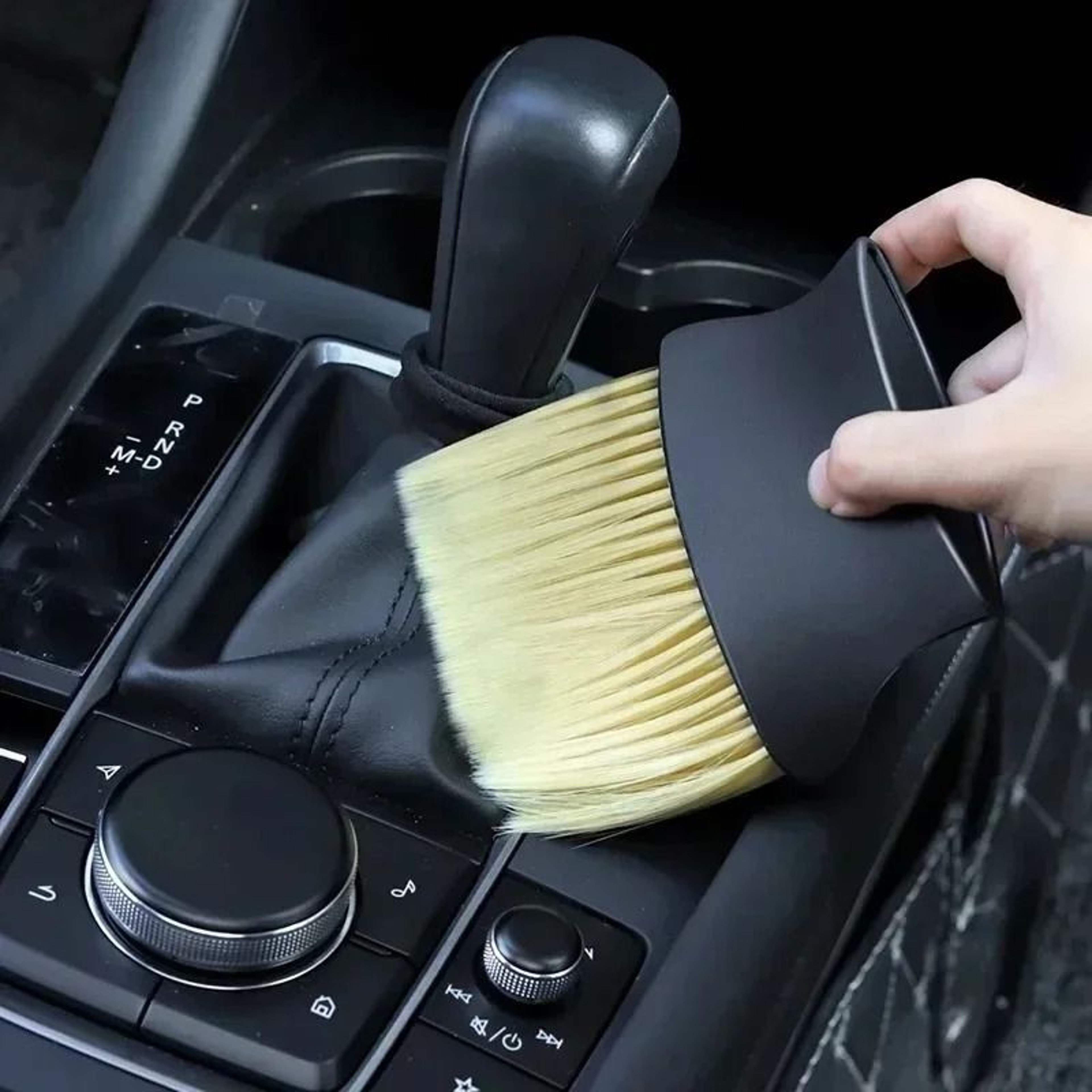 Car Air Vent Dust Removal Brush Elastic Interior Cleaning Tool 2