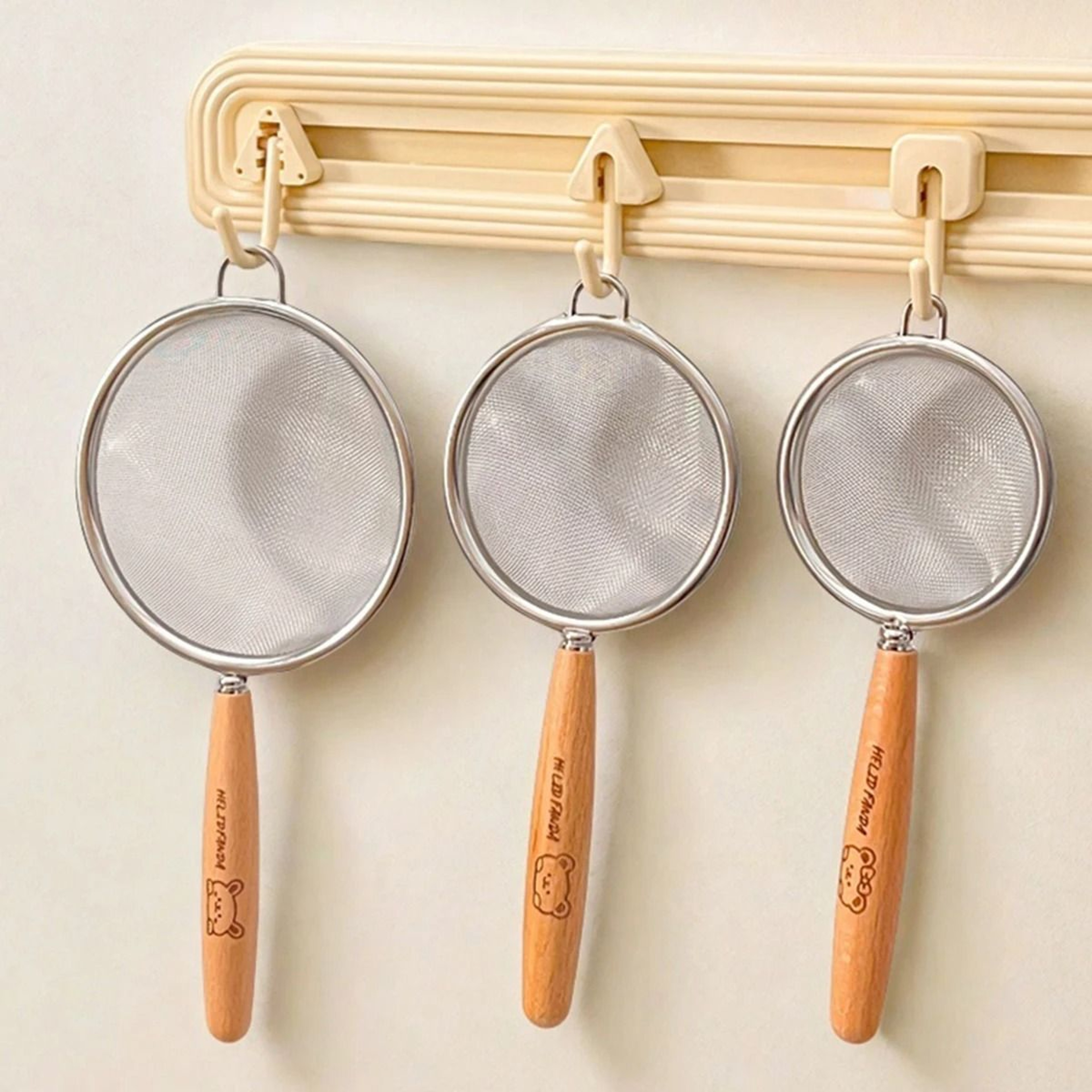 Fine Mesh Stainless Steel Strainer Flour Sieve And Oil Skimmer Spoon 0