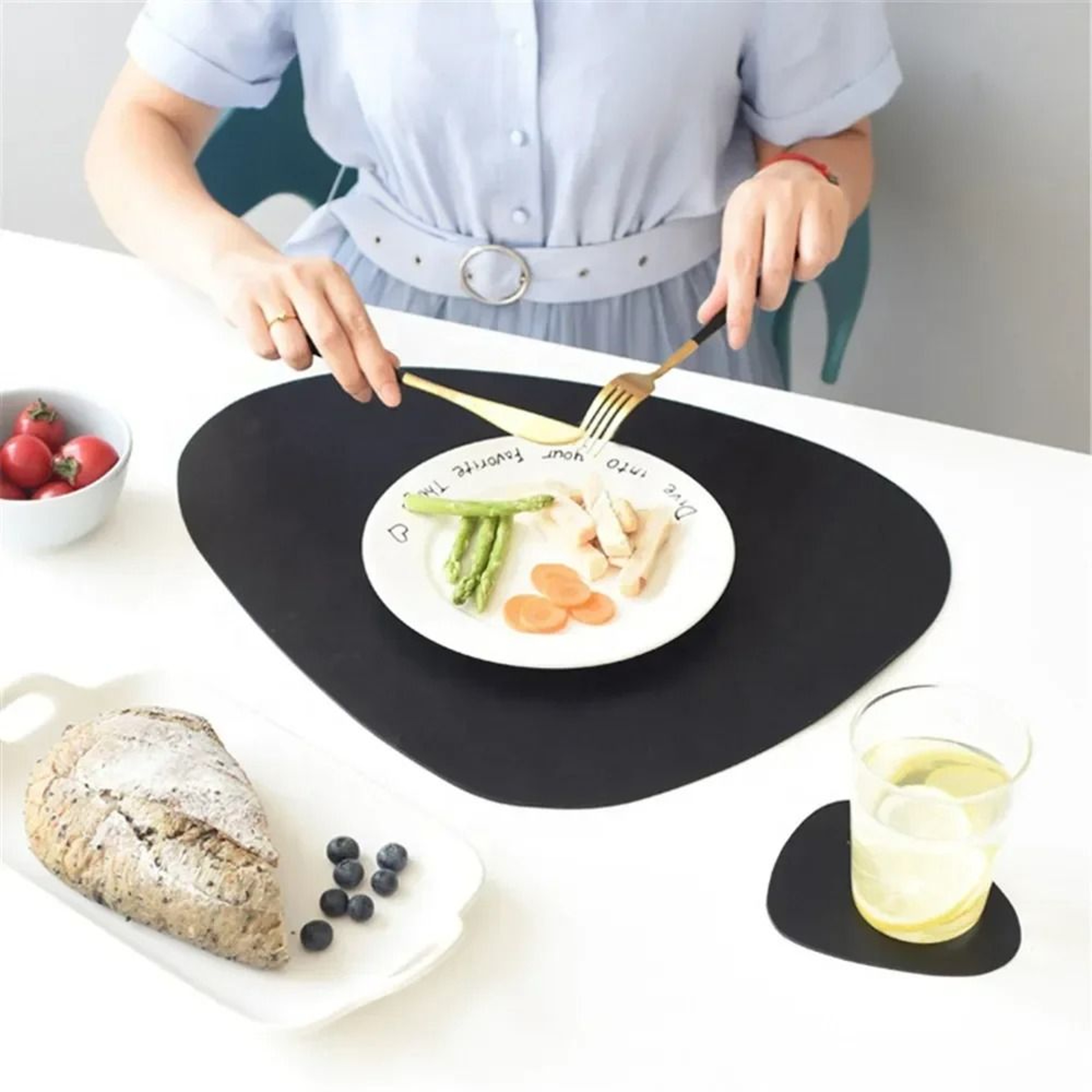 Nordic Triangle Leather Placemat Set  Heat Resistant Non Slip Modern Dining Table Mat 15