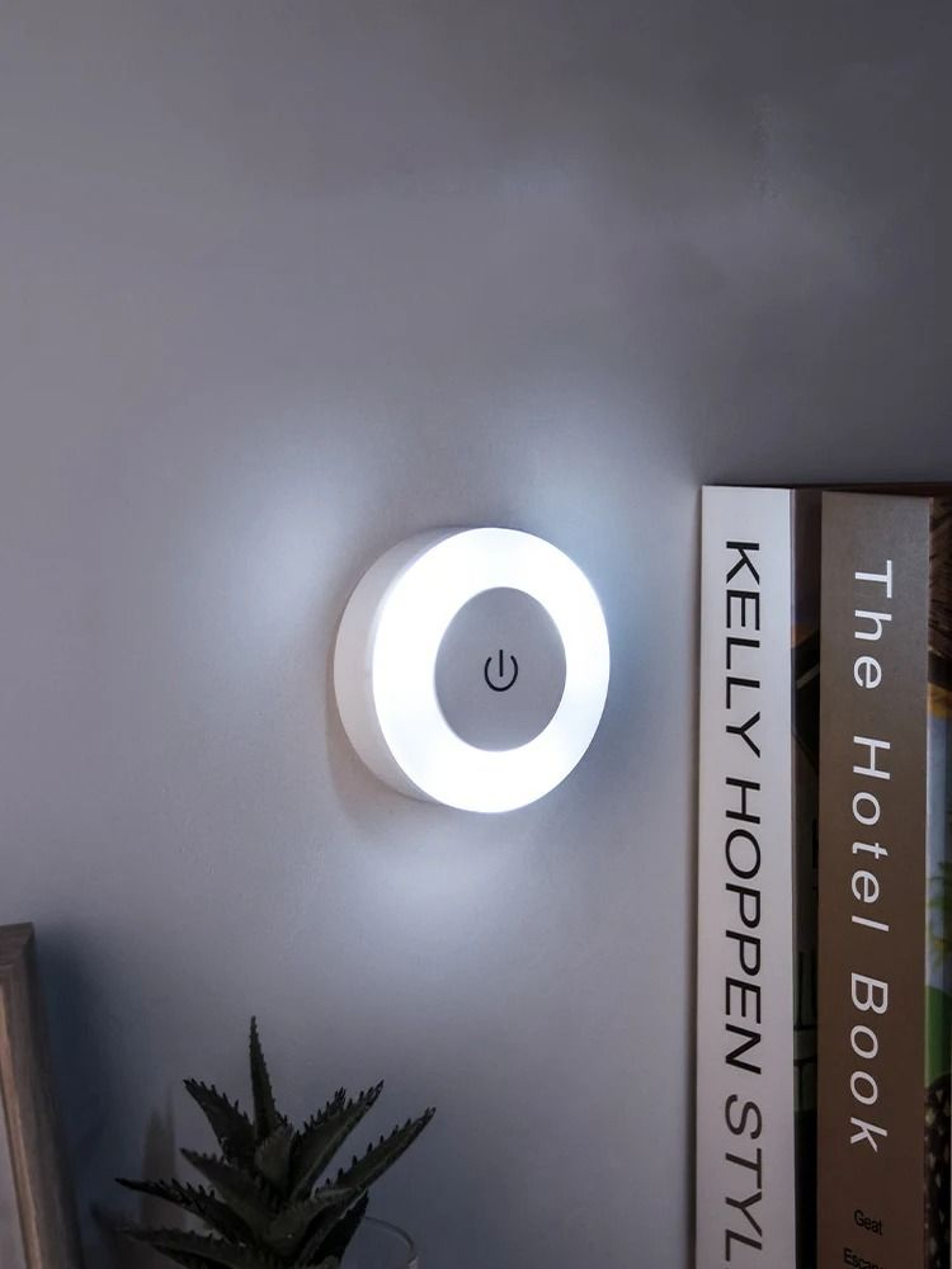 Magnetic LED Touch Sensor Night Light USB Rechargeable Portable Wall Lamp 2