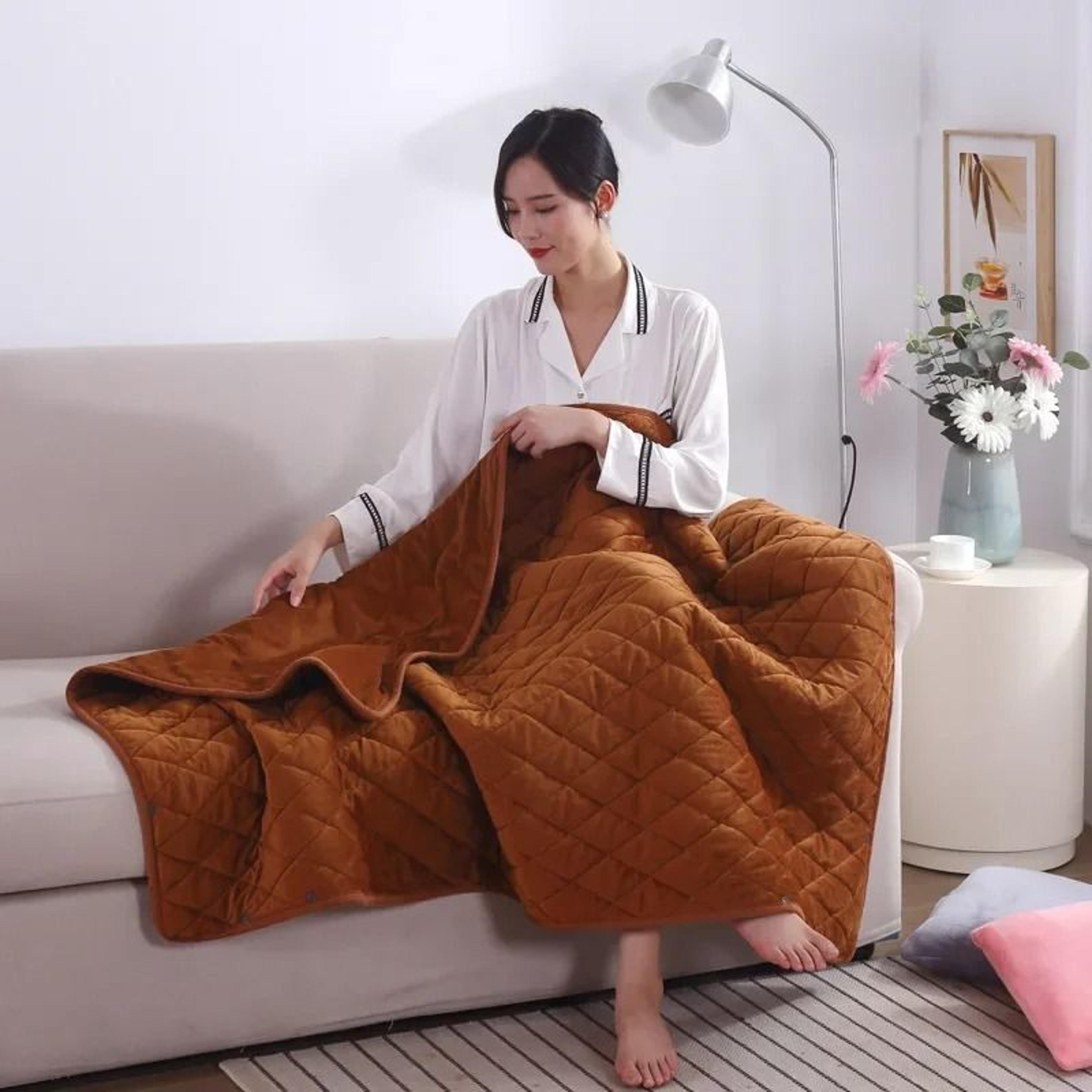 Portable USB Heating Blanket Cozy Electric Heating Shawl Blanket Winter Warmer For Home And Office 2