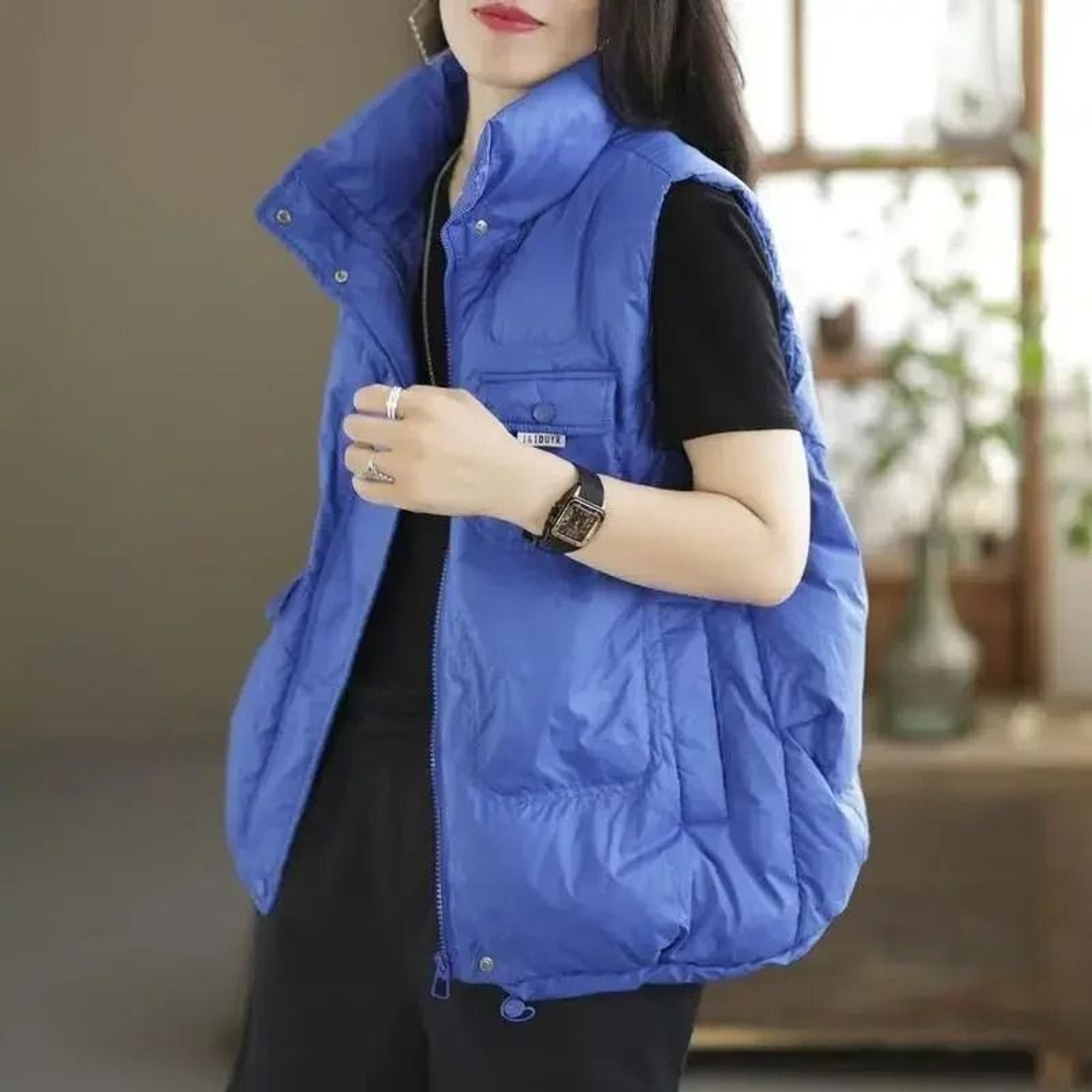 Lightweight Womens Puffer Vest Sleeveless Winter Down Vest Jacket 1