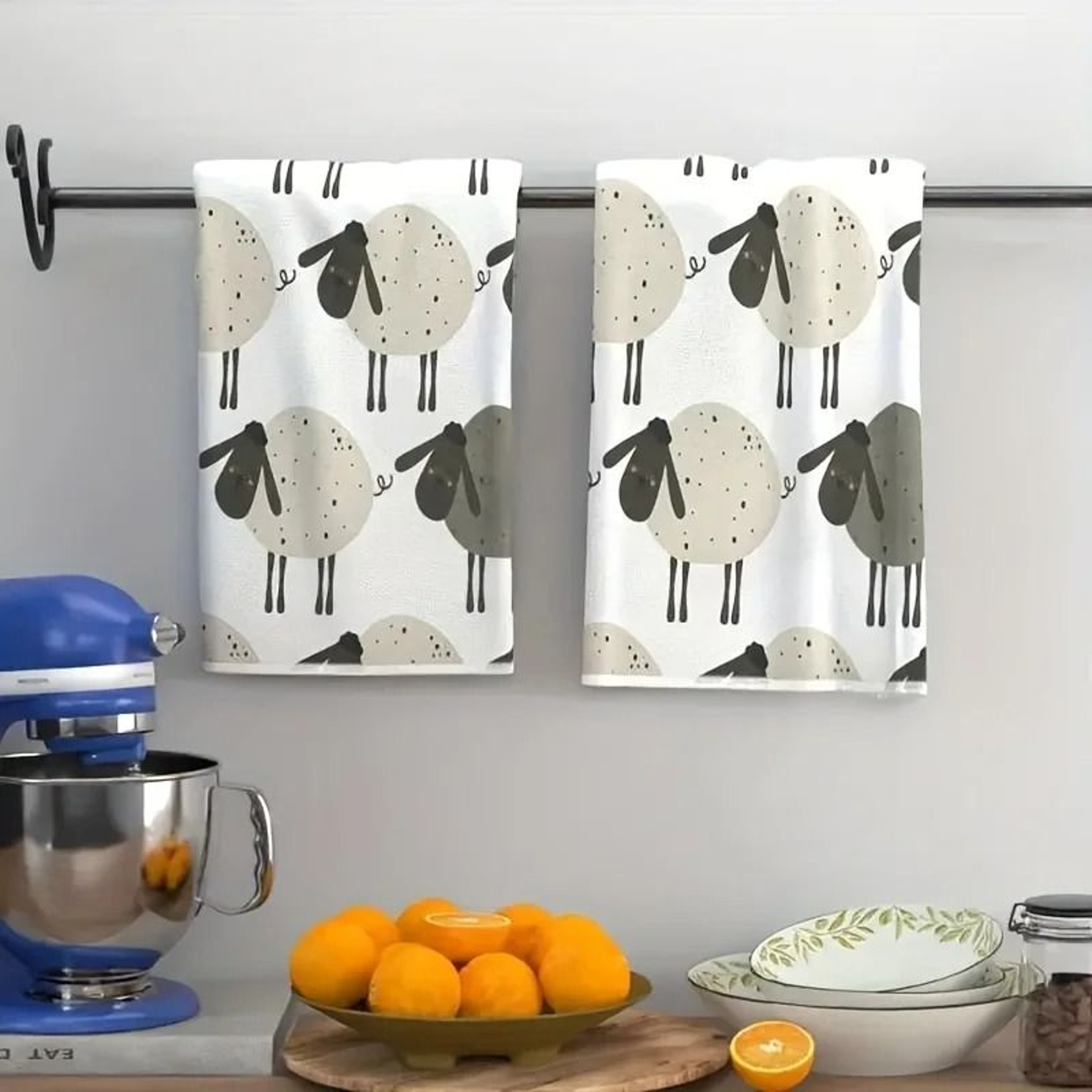 Cute Lamb Kitchen Towels Set Super Absorbent Tea Towels Soft Decorative Dishcloths 2 Pack 2