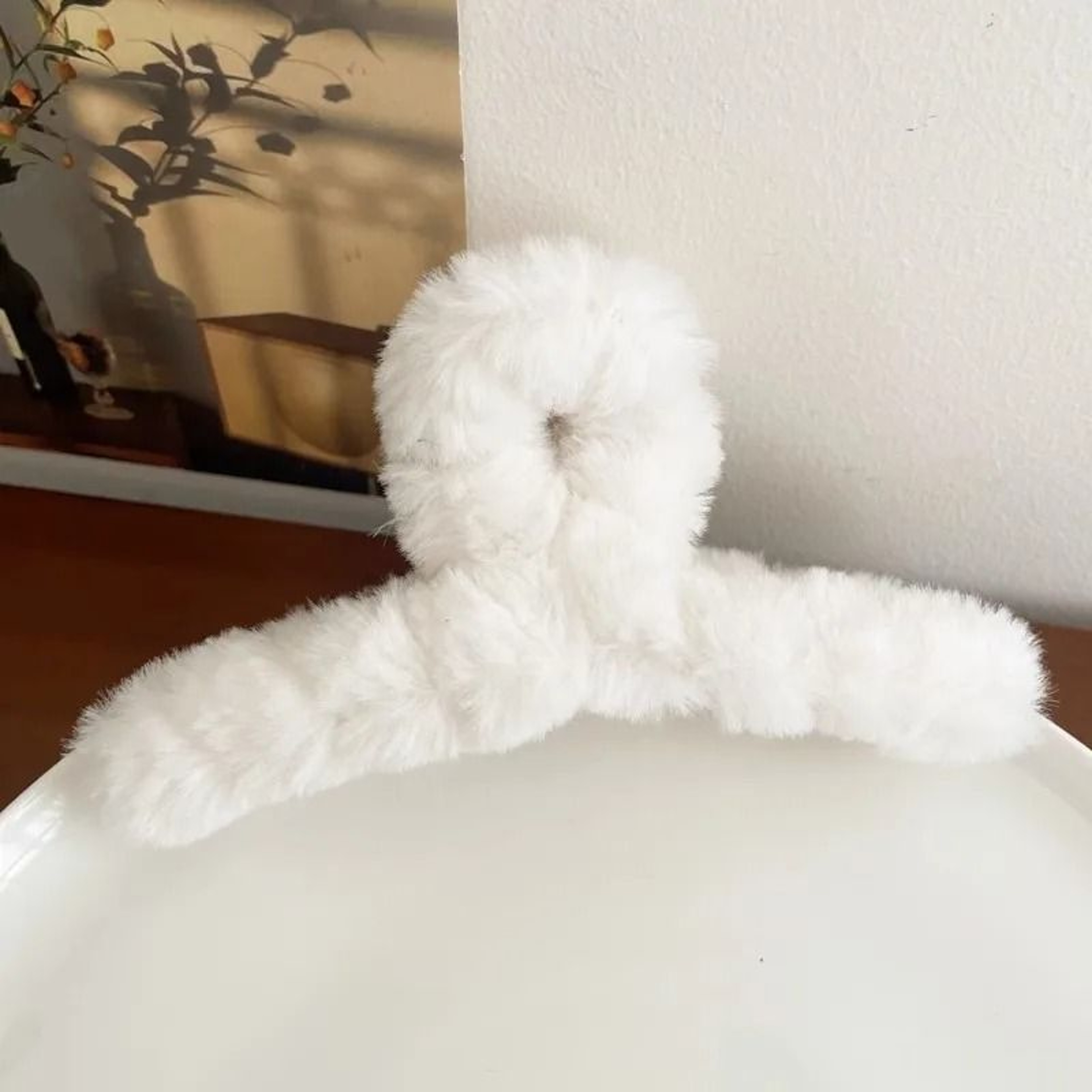 Extra Large Plush Hair Claw Clip Korean Style Soft Hair Clip For Thick Hair 2