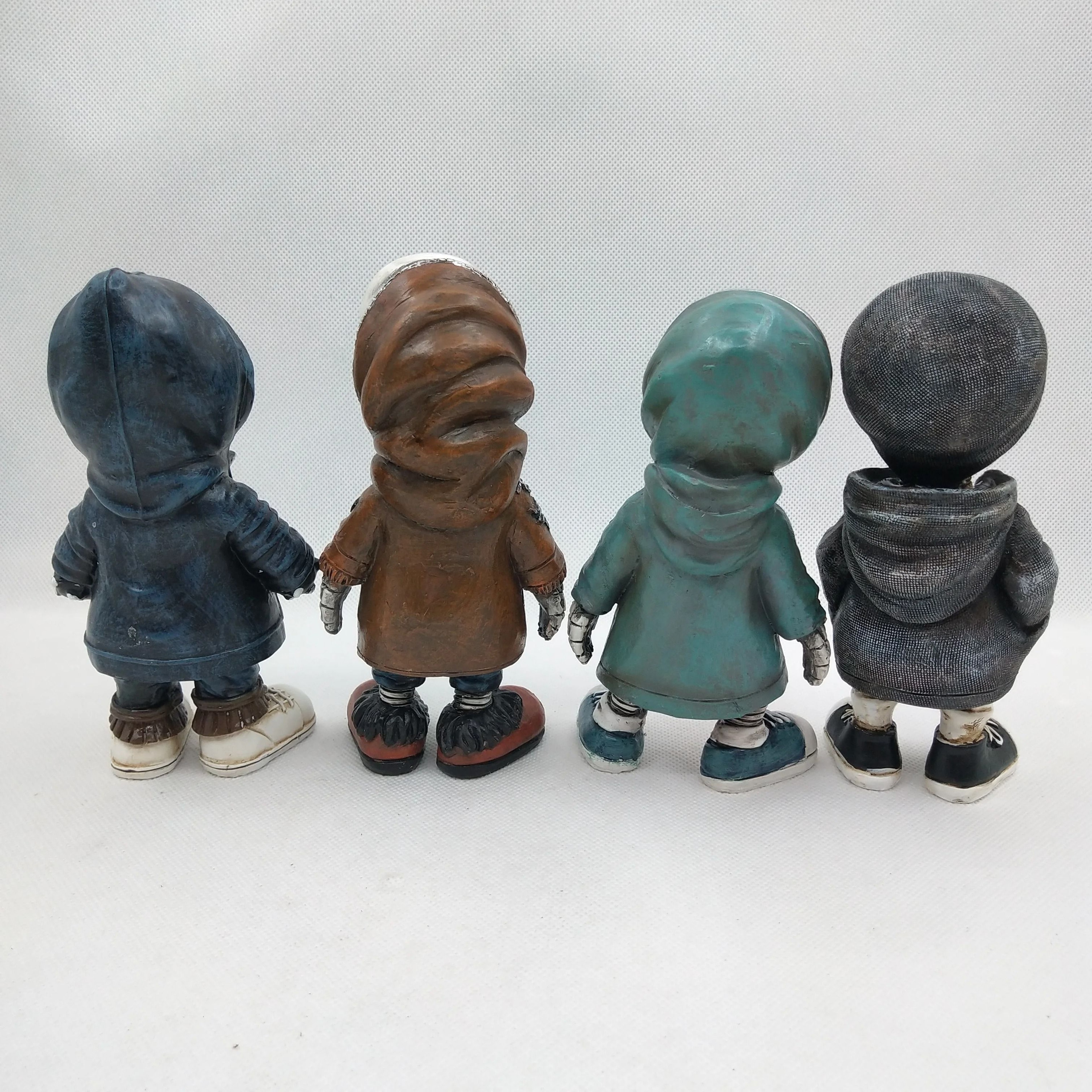 Cool Skeleton Figurine Resin Skull Statue Halloween Desk Decor 9