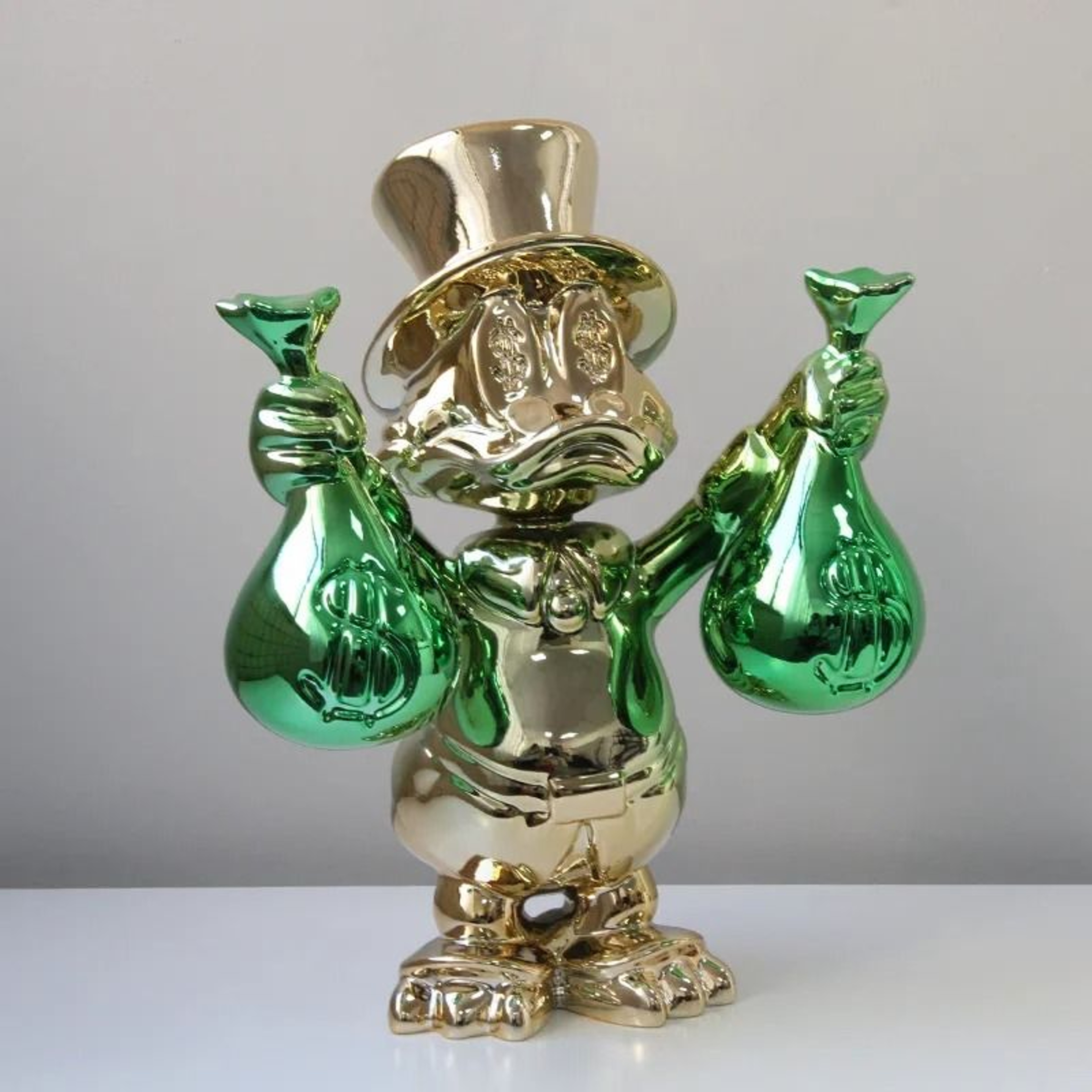 Donald Duck Resin Statue Cartoon Character Display Home Decor 3