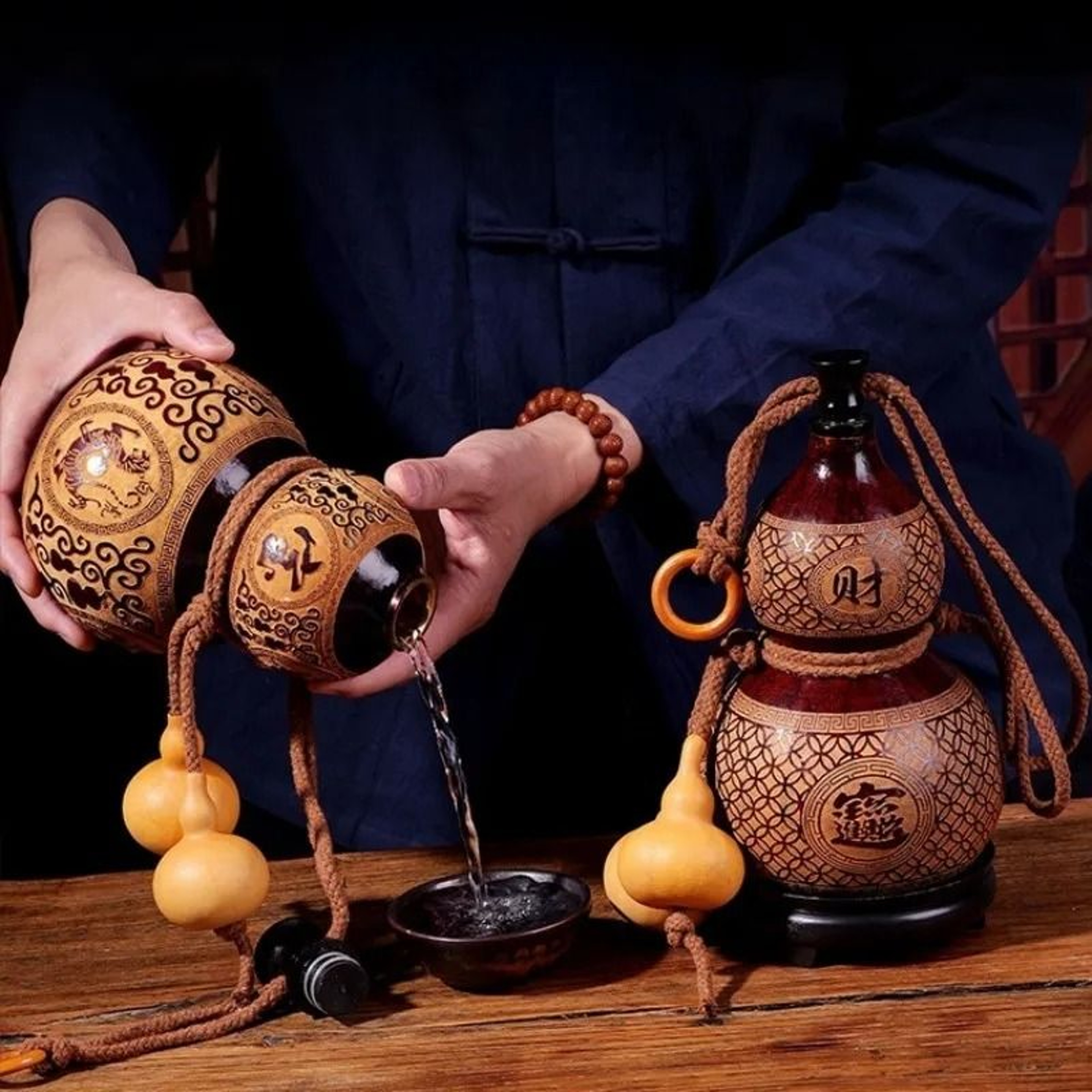 Natural Gourd Bottle Handcrafted Wine Flask Portable Whiskey Container 10