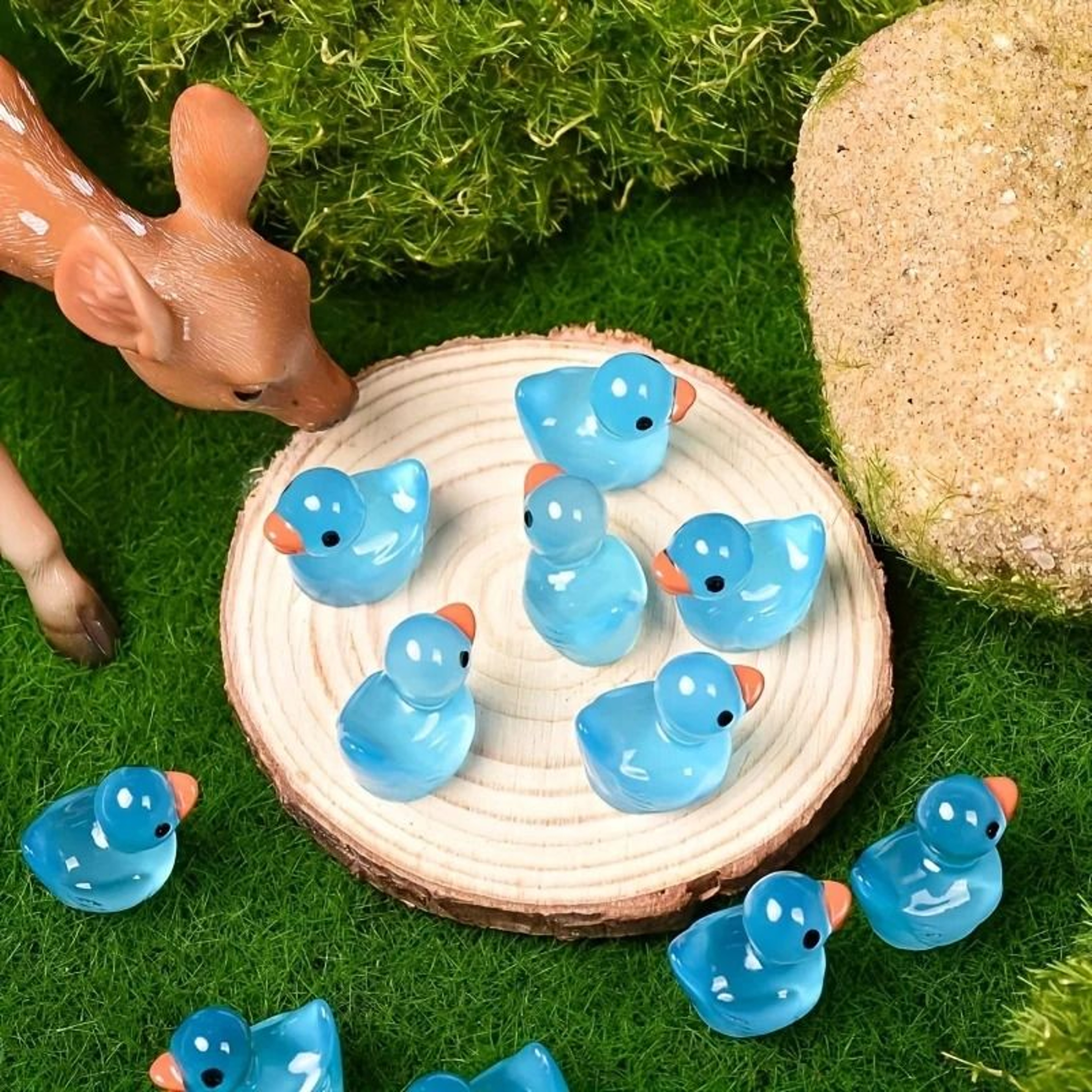 Glow In The Dark Mini Resin Duck Figurines Set Luminous Garden Decor 5