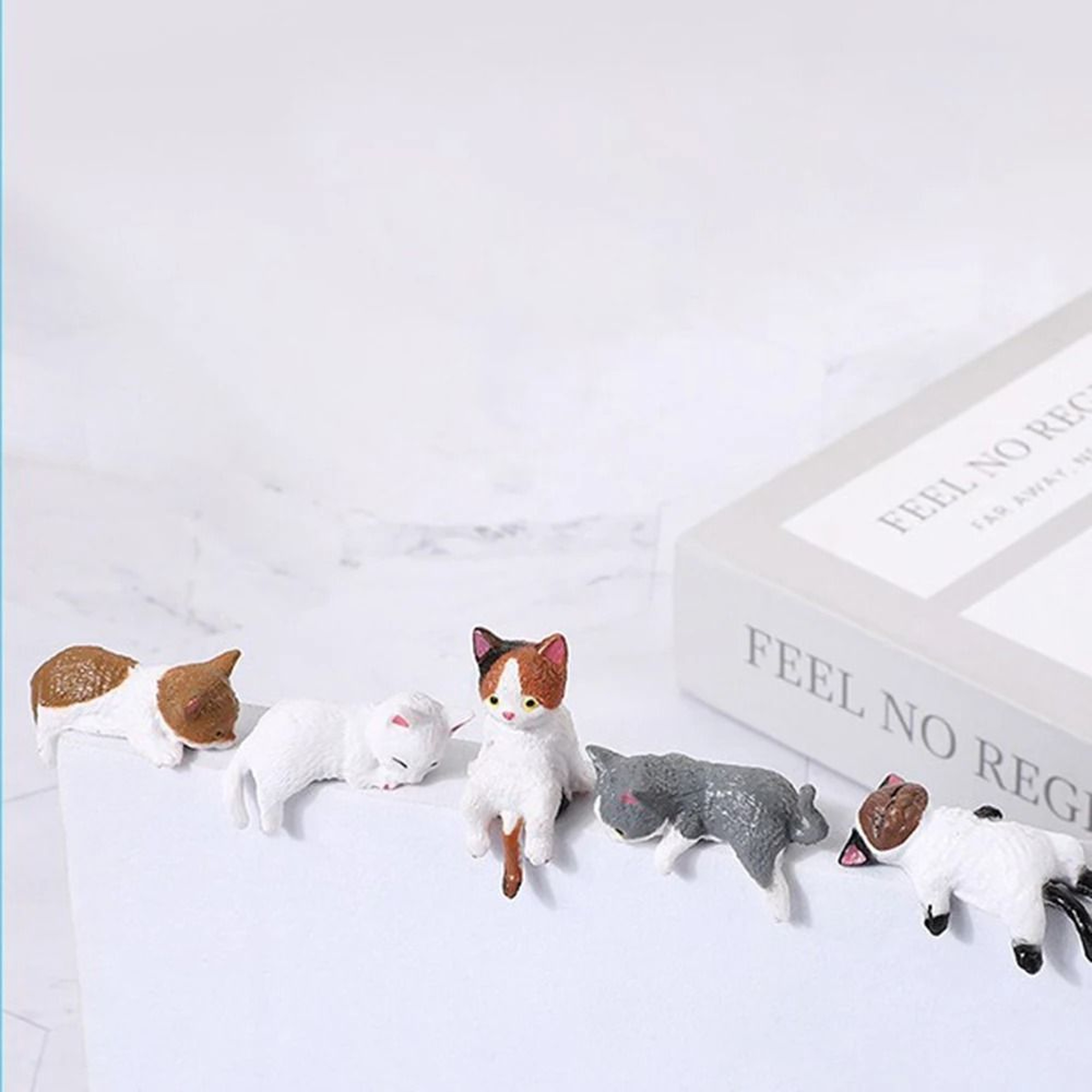 Kawaii Cat Desk Decor Set Monitor Edge Figurines Cute Screen Topper Companions 1