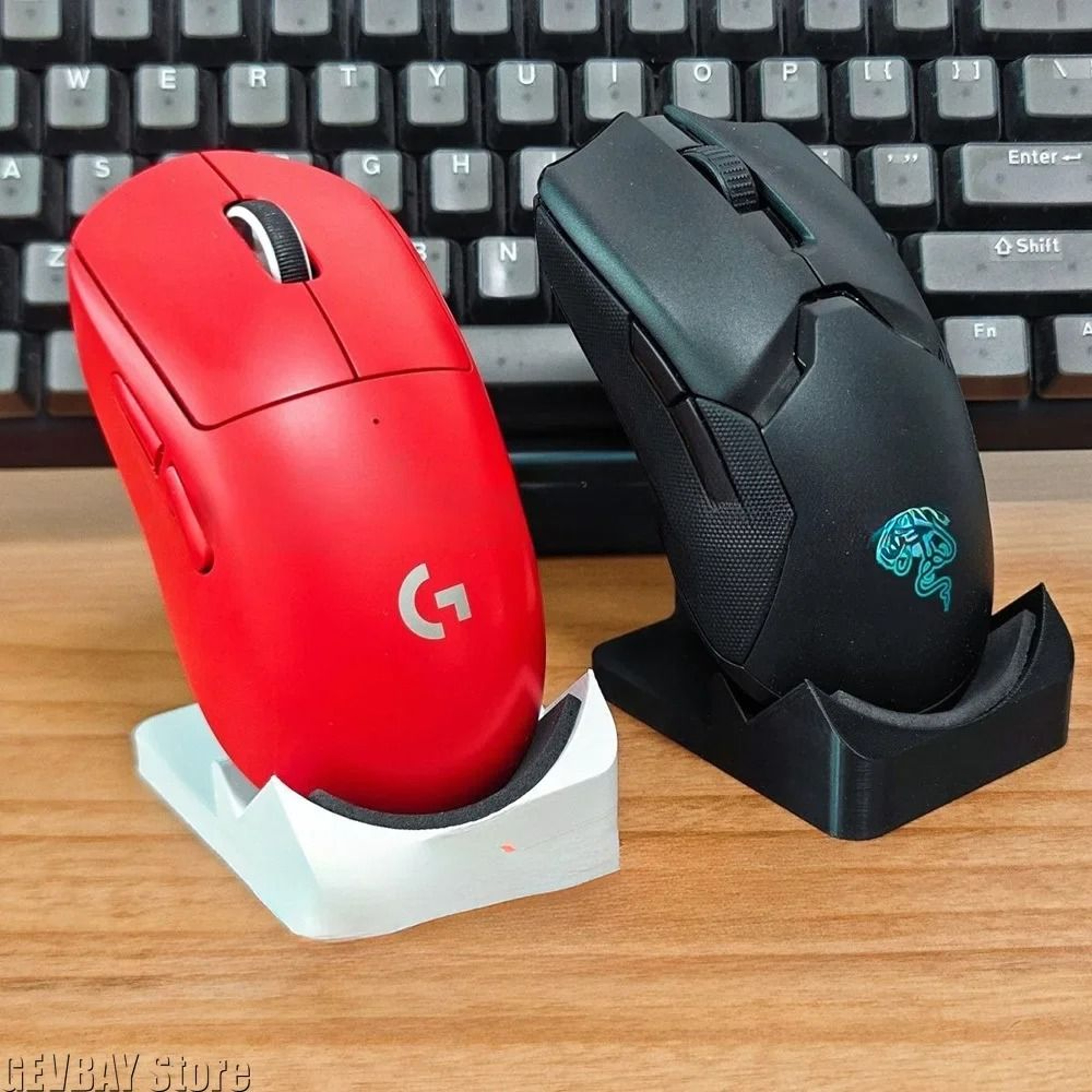 3D Printed Mouse Display Stand Non Slip Gaming Mouse Holder With Receiver Slot 0