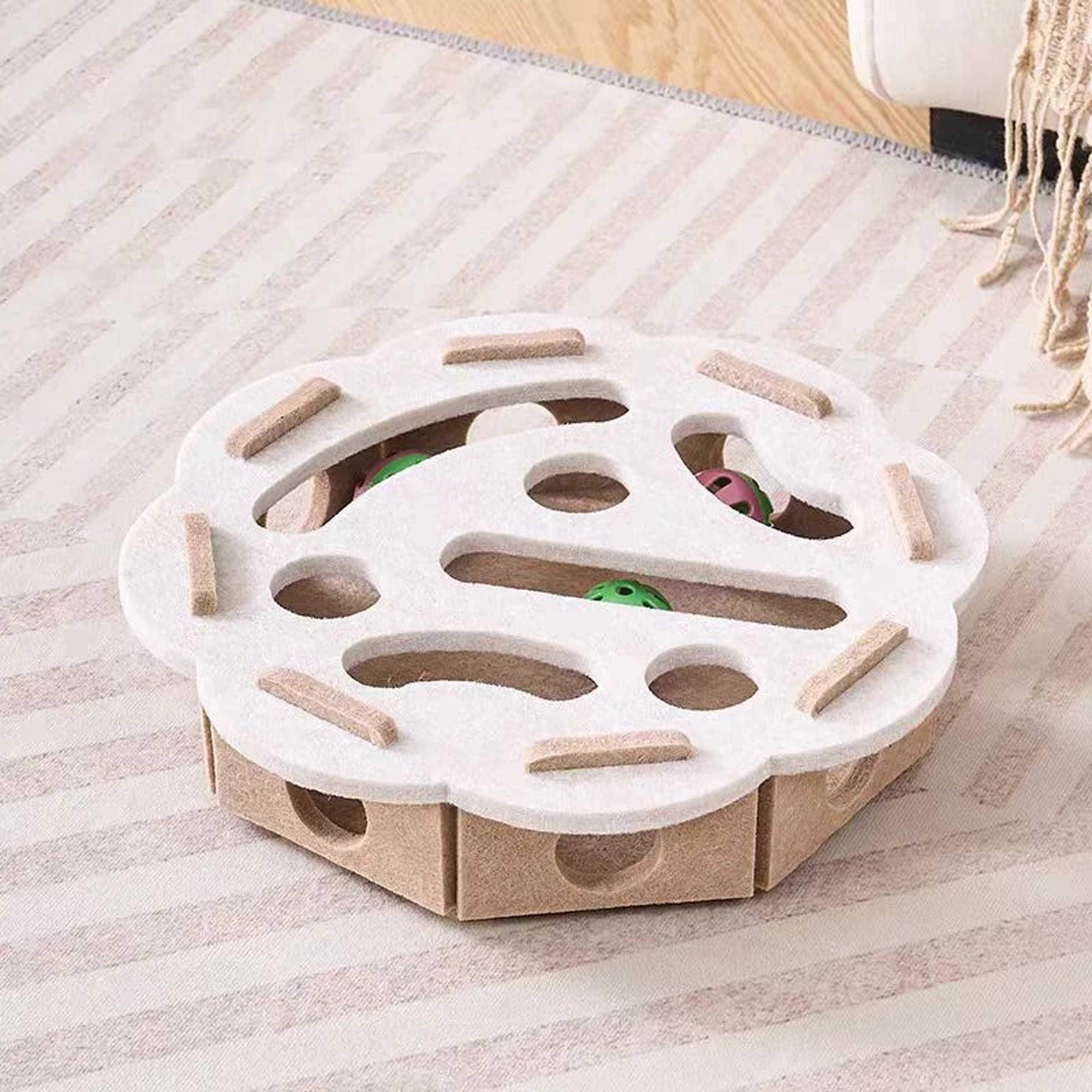 Interactive Cat Puzzle Maze Toy Mental Stimulation Game Box For Indoor Cats And Kittens 2