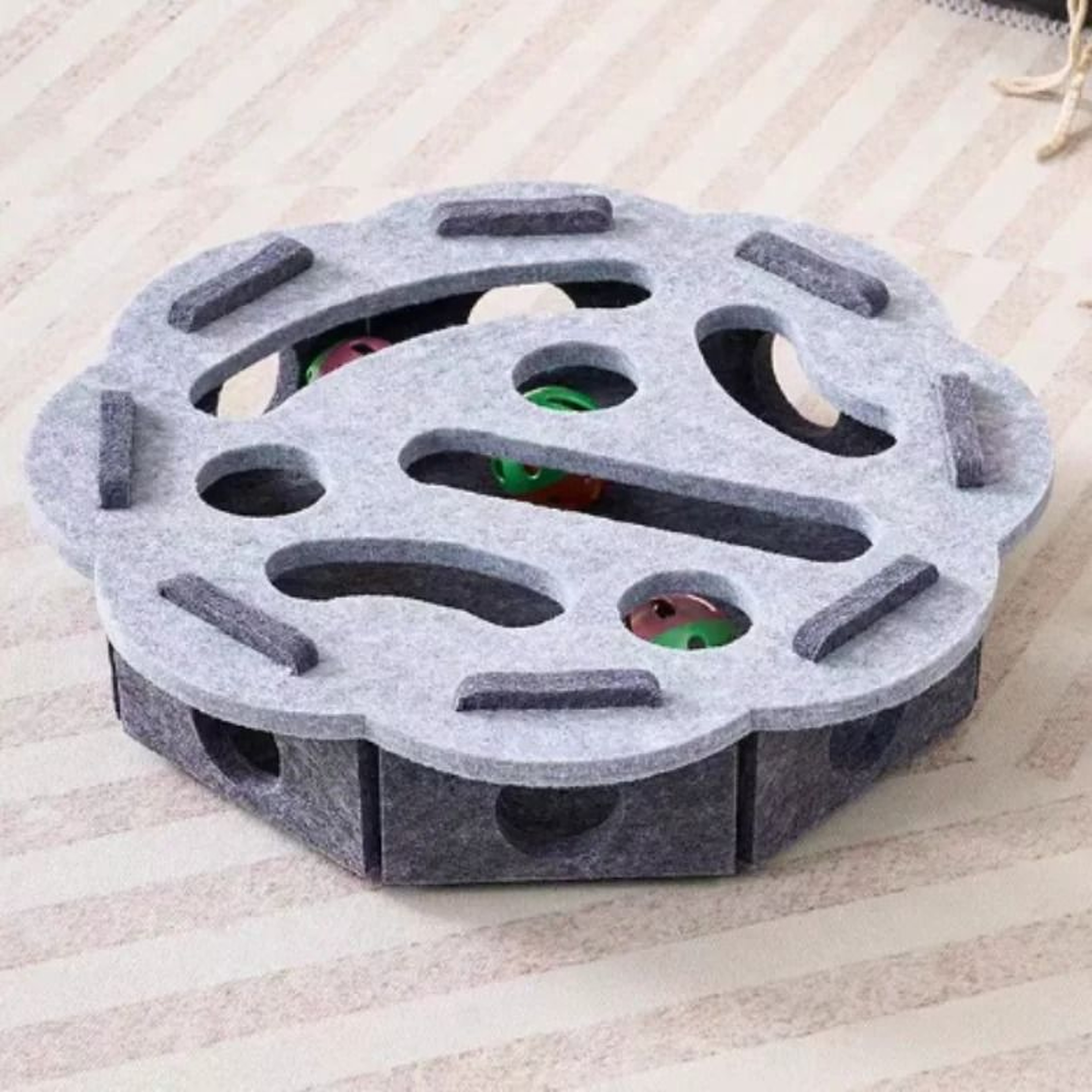 Interactive Felt Cat Maze Puzzle Toy With Bell Balls 3