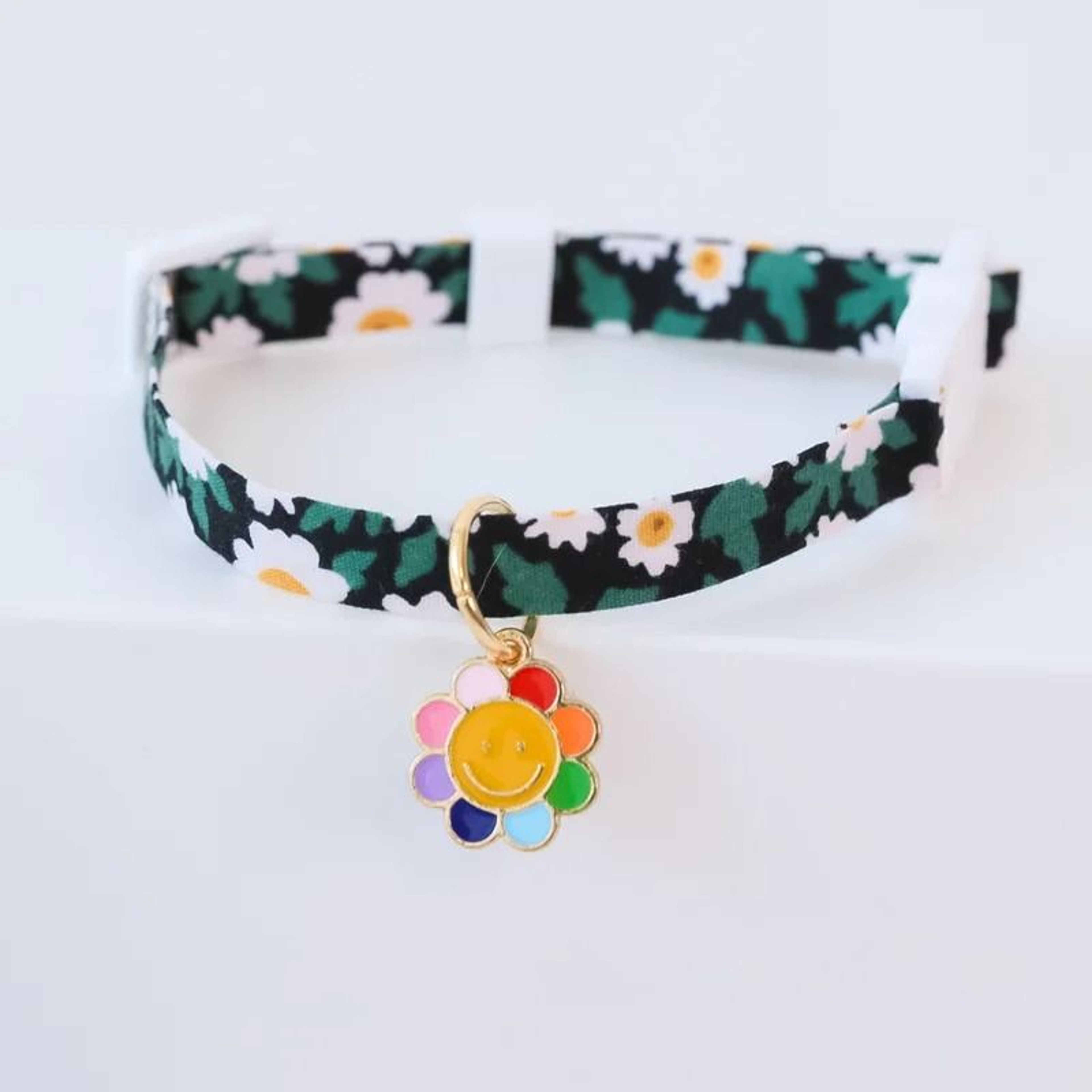 Adjustable Kitten Collar Breakaway Cat Collar With Bell For Cats Puppies And Small Pets 0