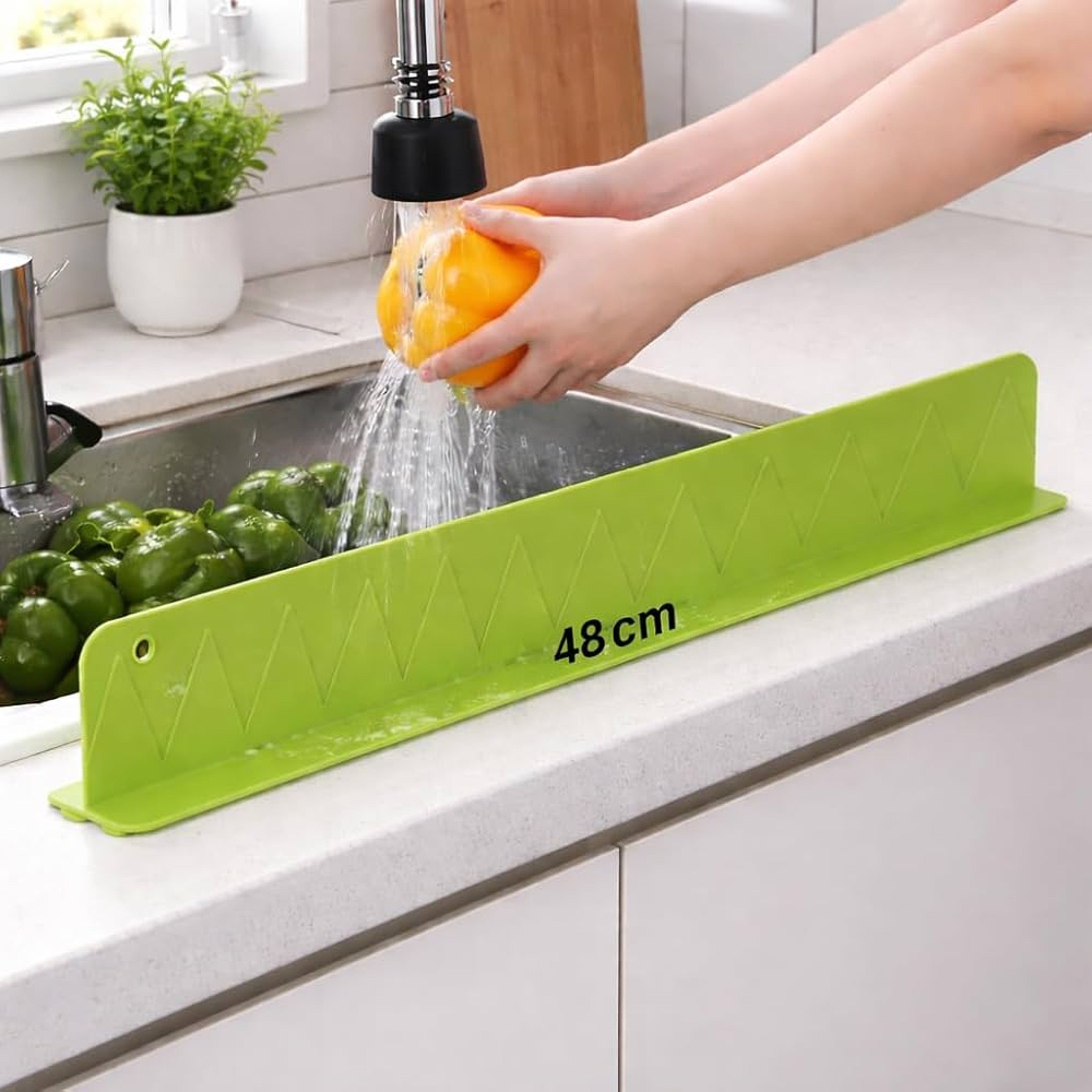 Silicone Sink Splash Guard Kitchen Baffle Water Protector 3