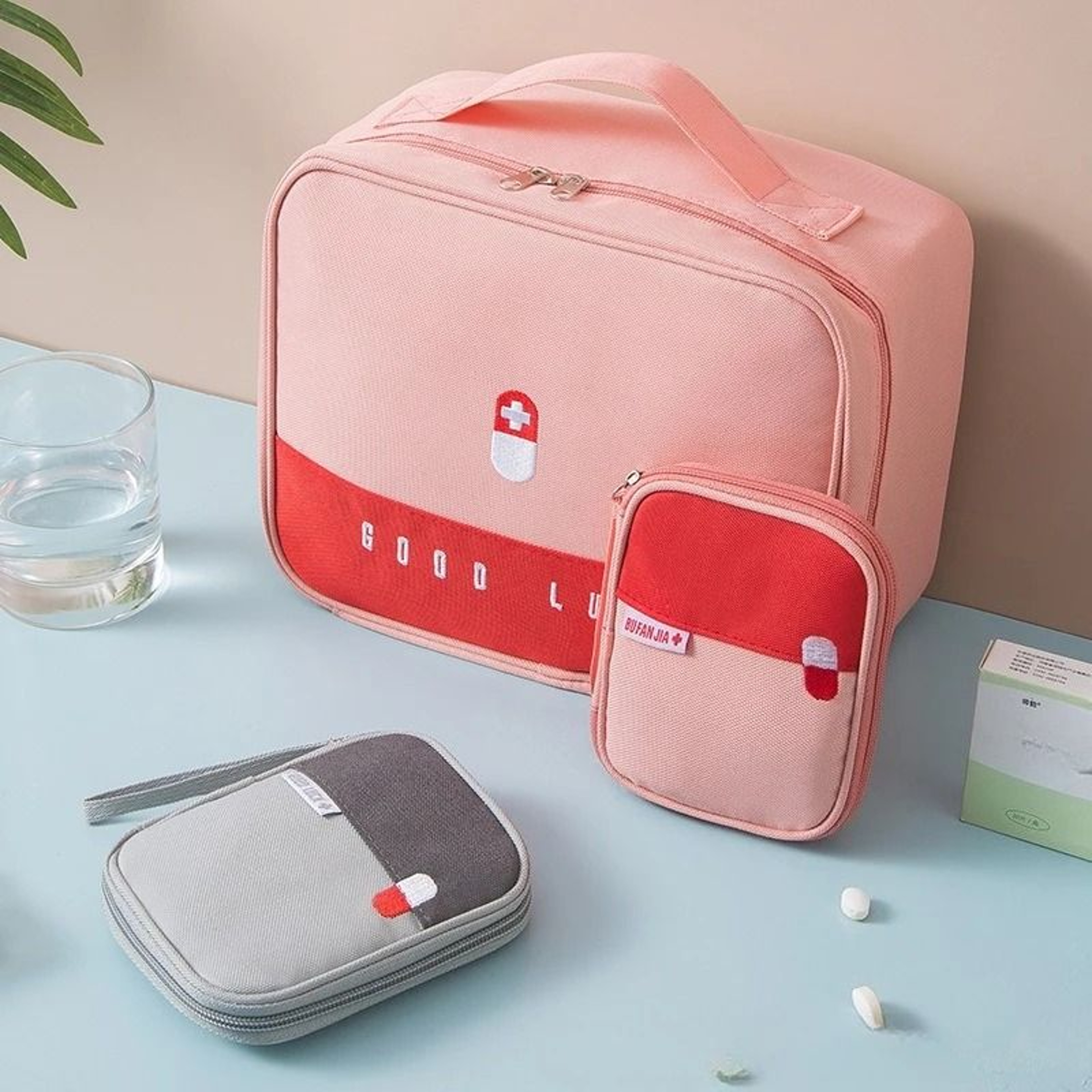 Portable First Aid Bag And Medicine Storage Organizer 11