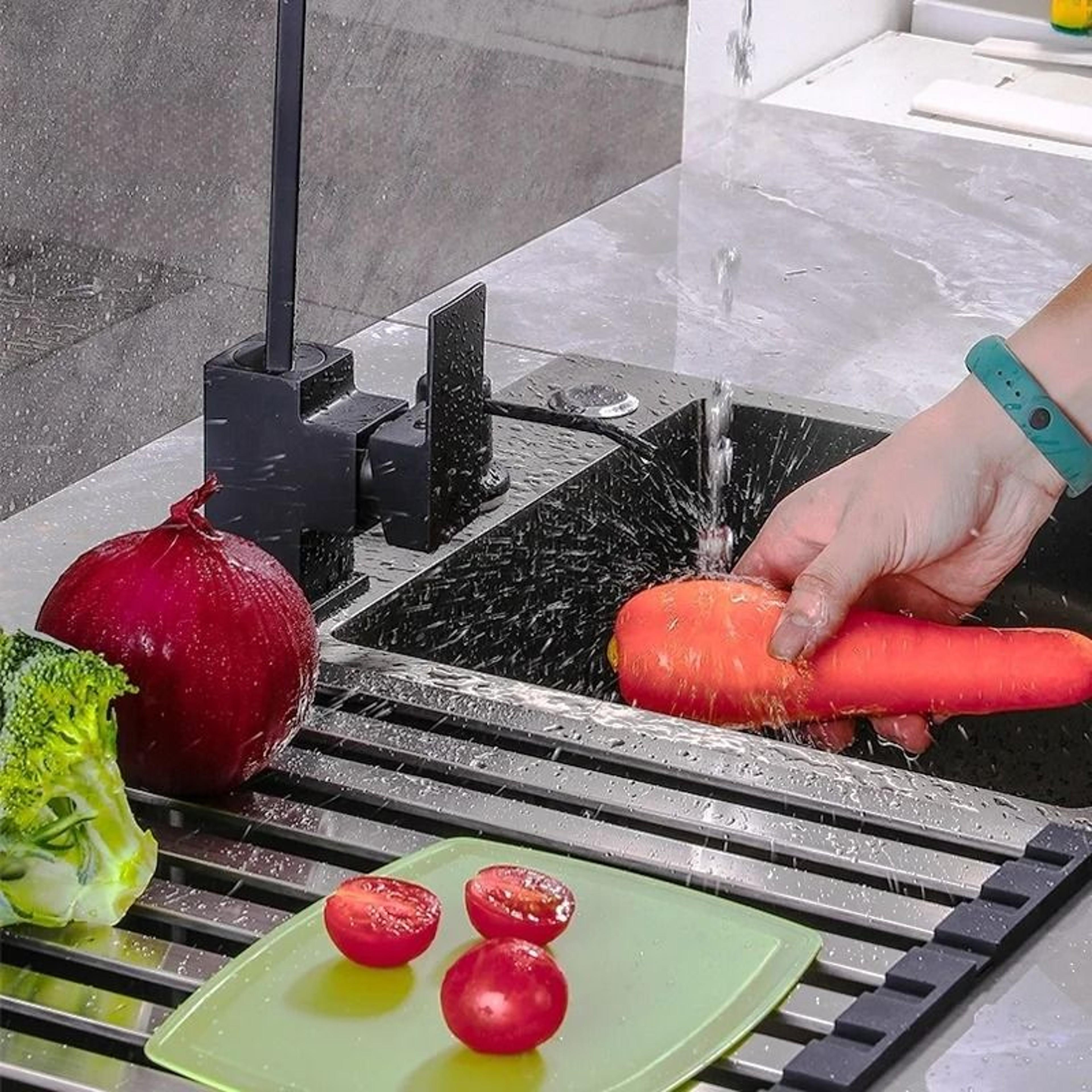 Roll Up Stainless Steel Dish Drainer Rack For Sink And Food Washing 6