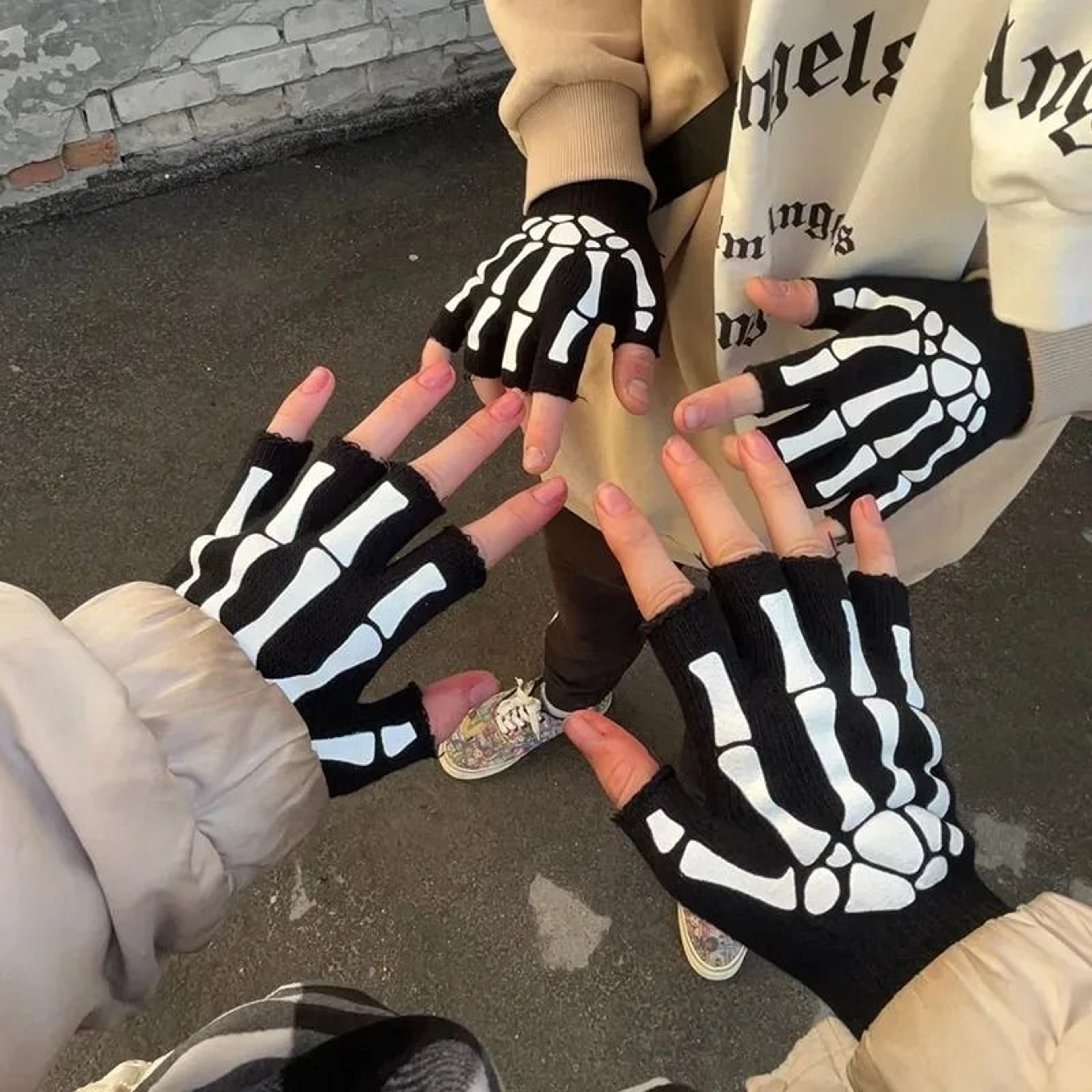 Glow In The Dark Skeleton Fingerless Gloves 0
