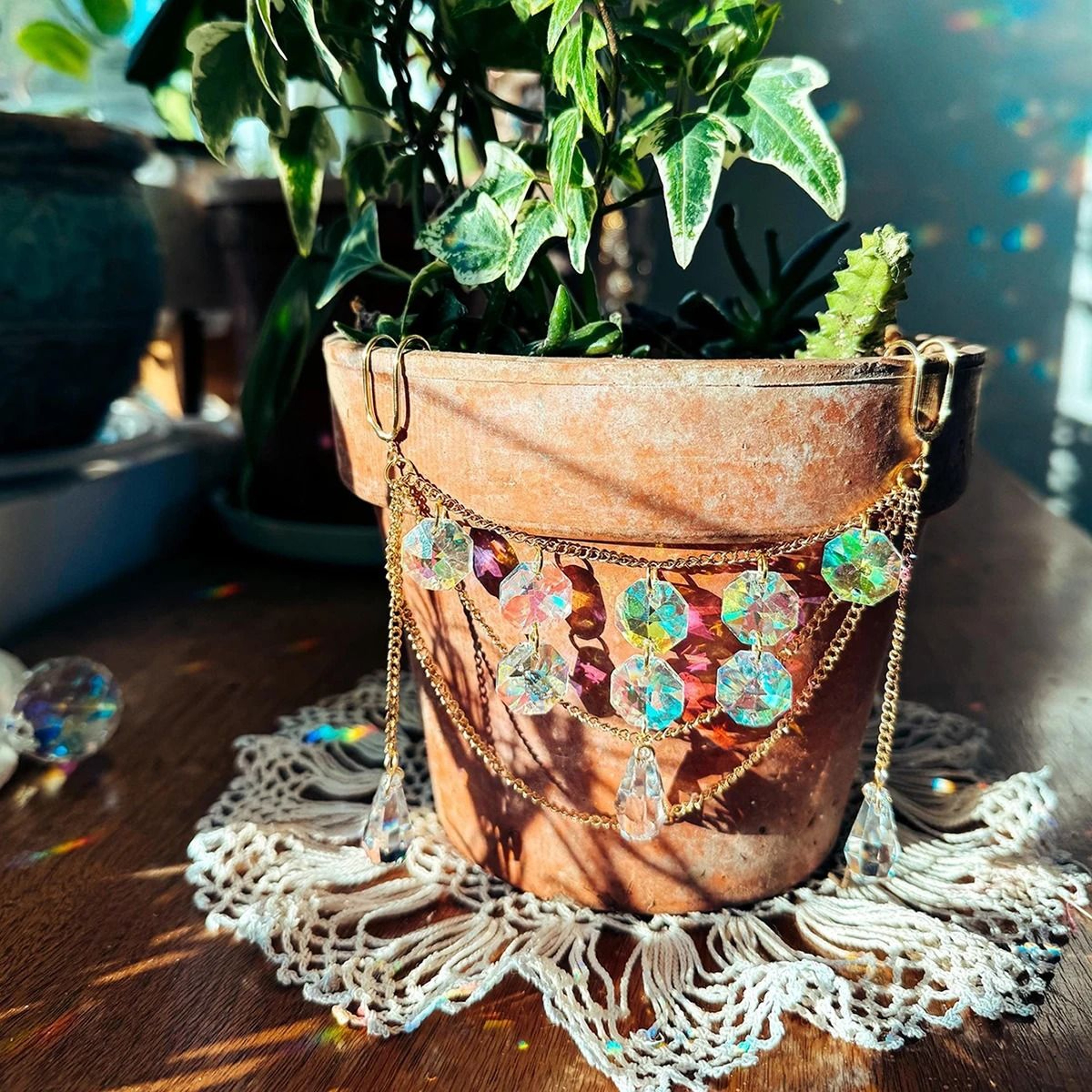 Crystal Sun Catcher Plant Pot Pendant For Indoor And Outdoor Garden Decor 3