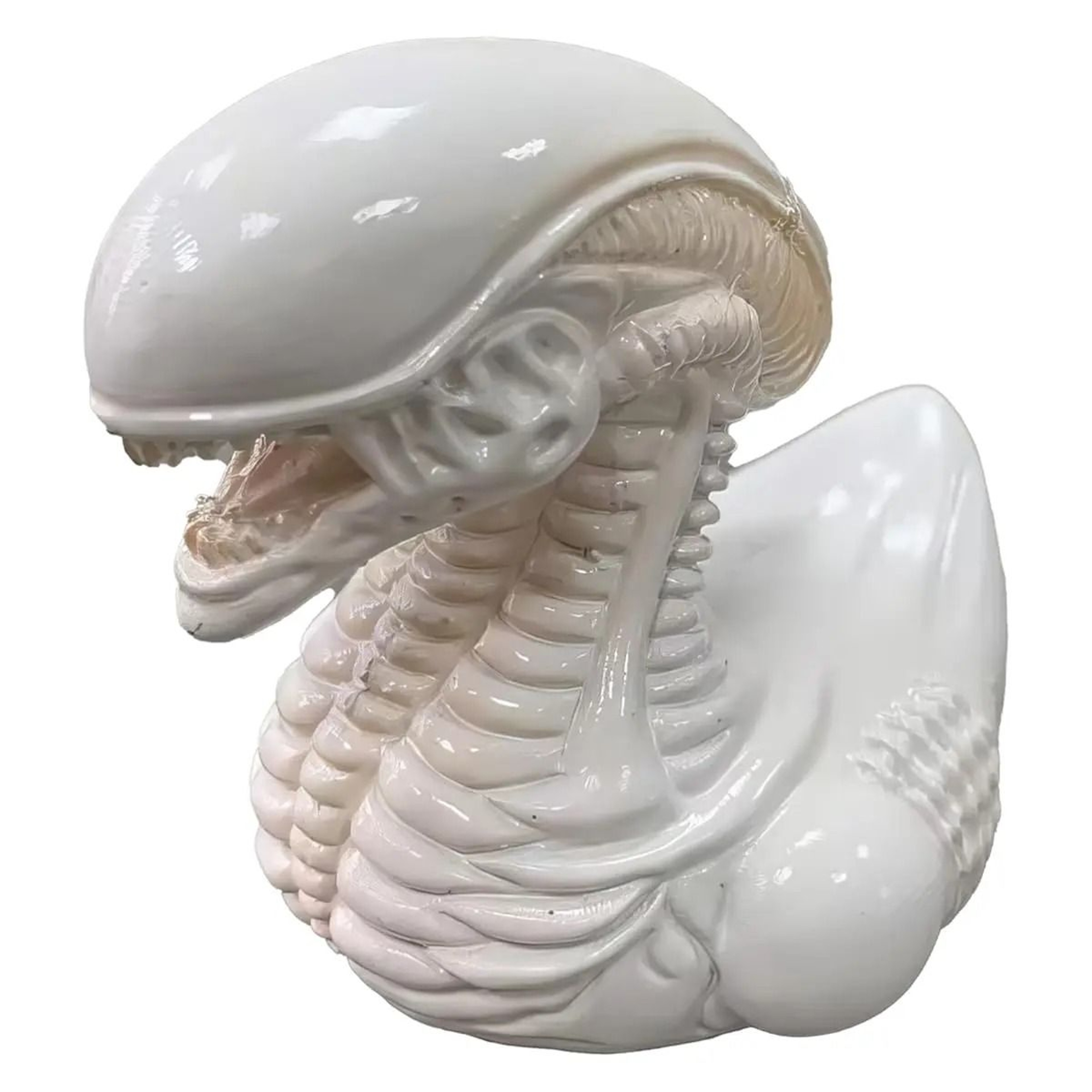 Alien Duck Resin Figurine Adds Mischievous Charm To Any Display Space 2