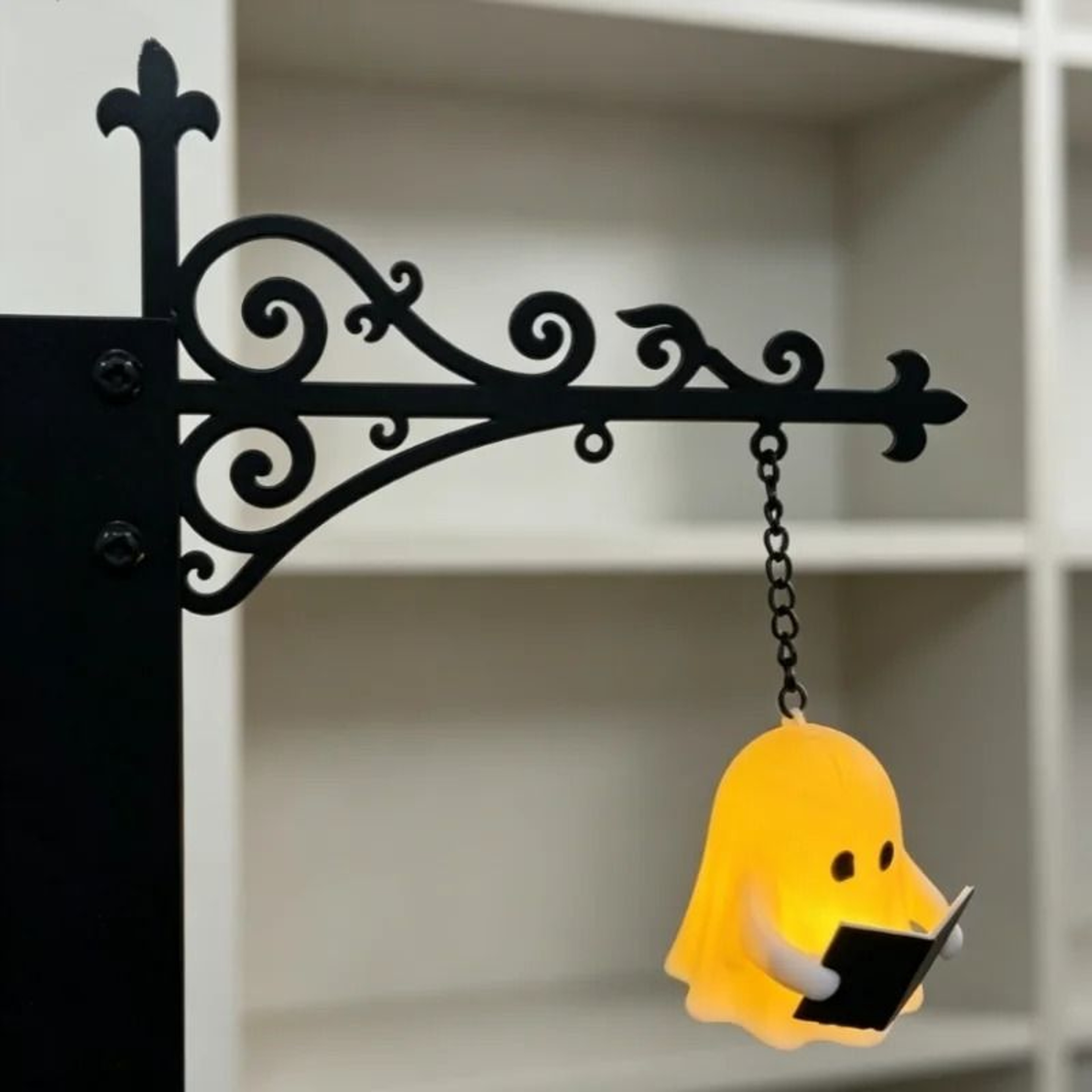Cute Ghost Reading Night Light With Warm Hanging Wall Decor Charm 3