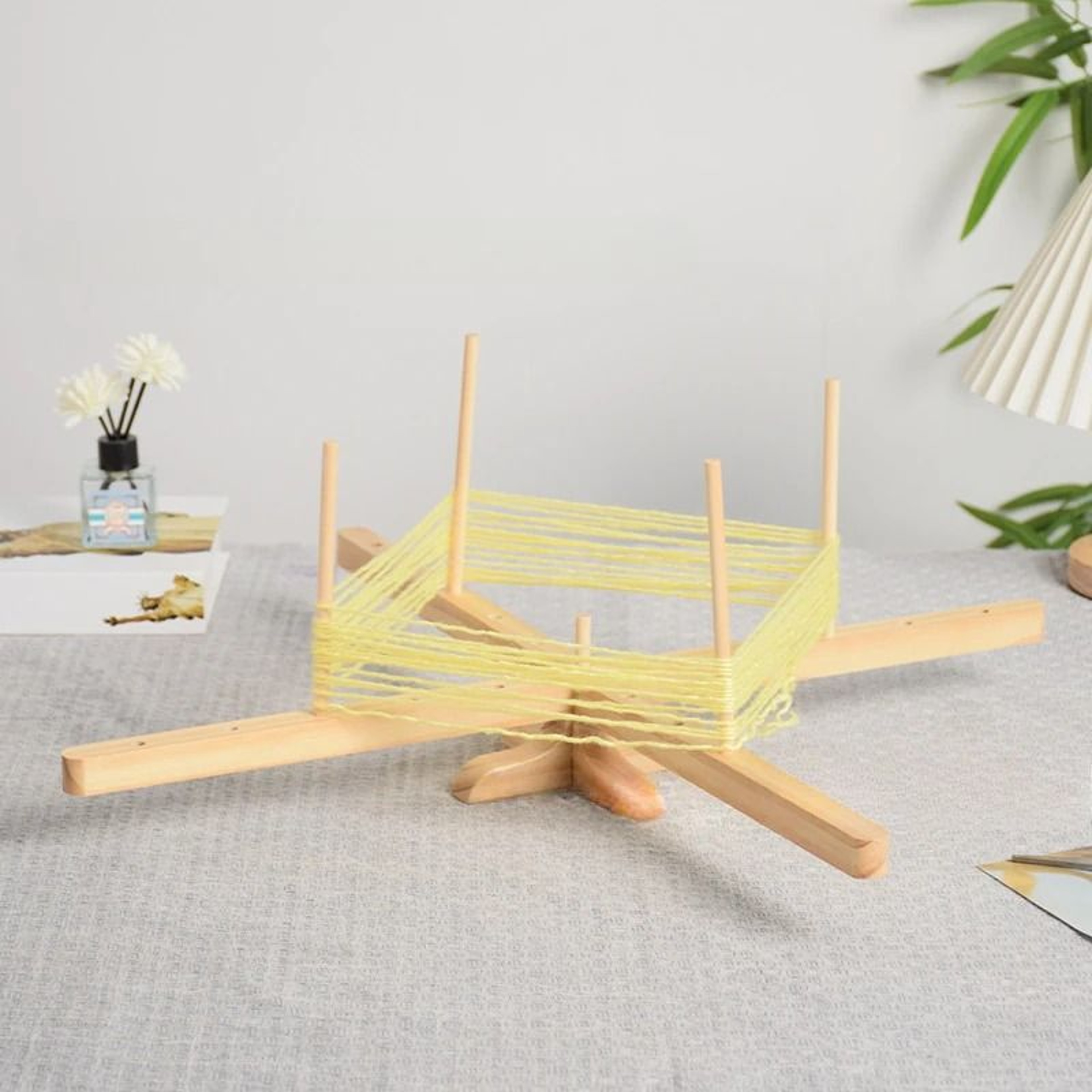 Wooden Yarn Swift Winder For Smooth Skein Holding And Easy Winding 0
