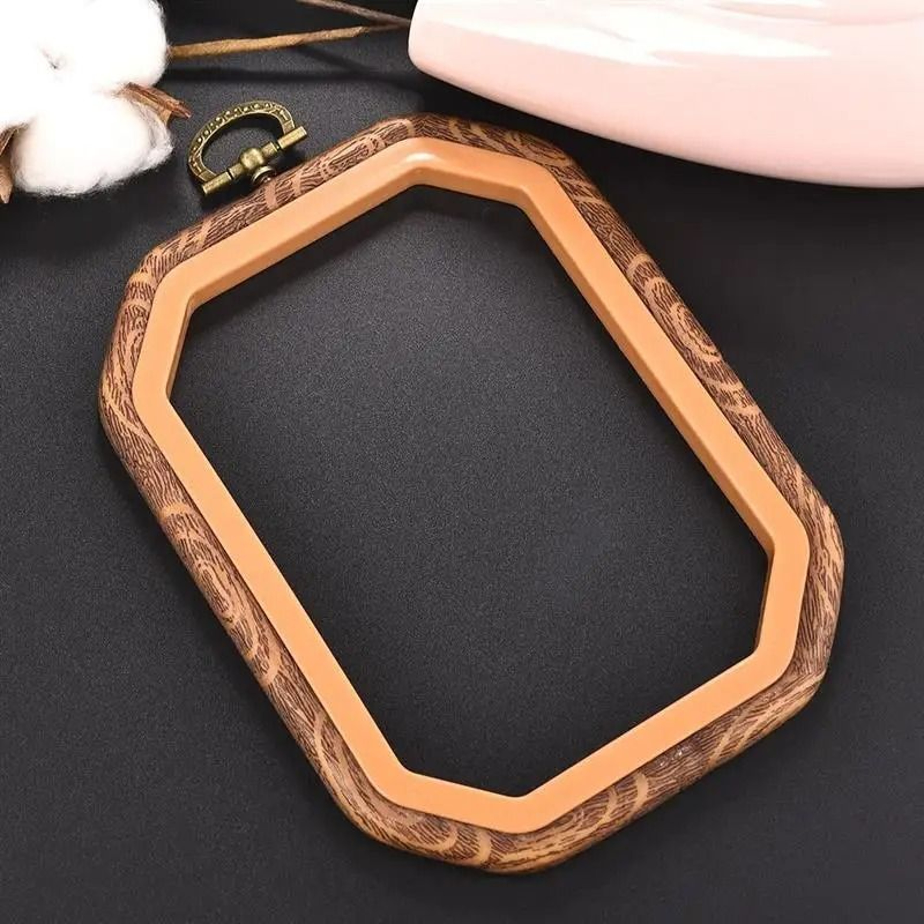 Retro Square Plastic Embroidery Hoop For Stable Stitching And Decorative Display 15