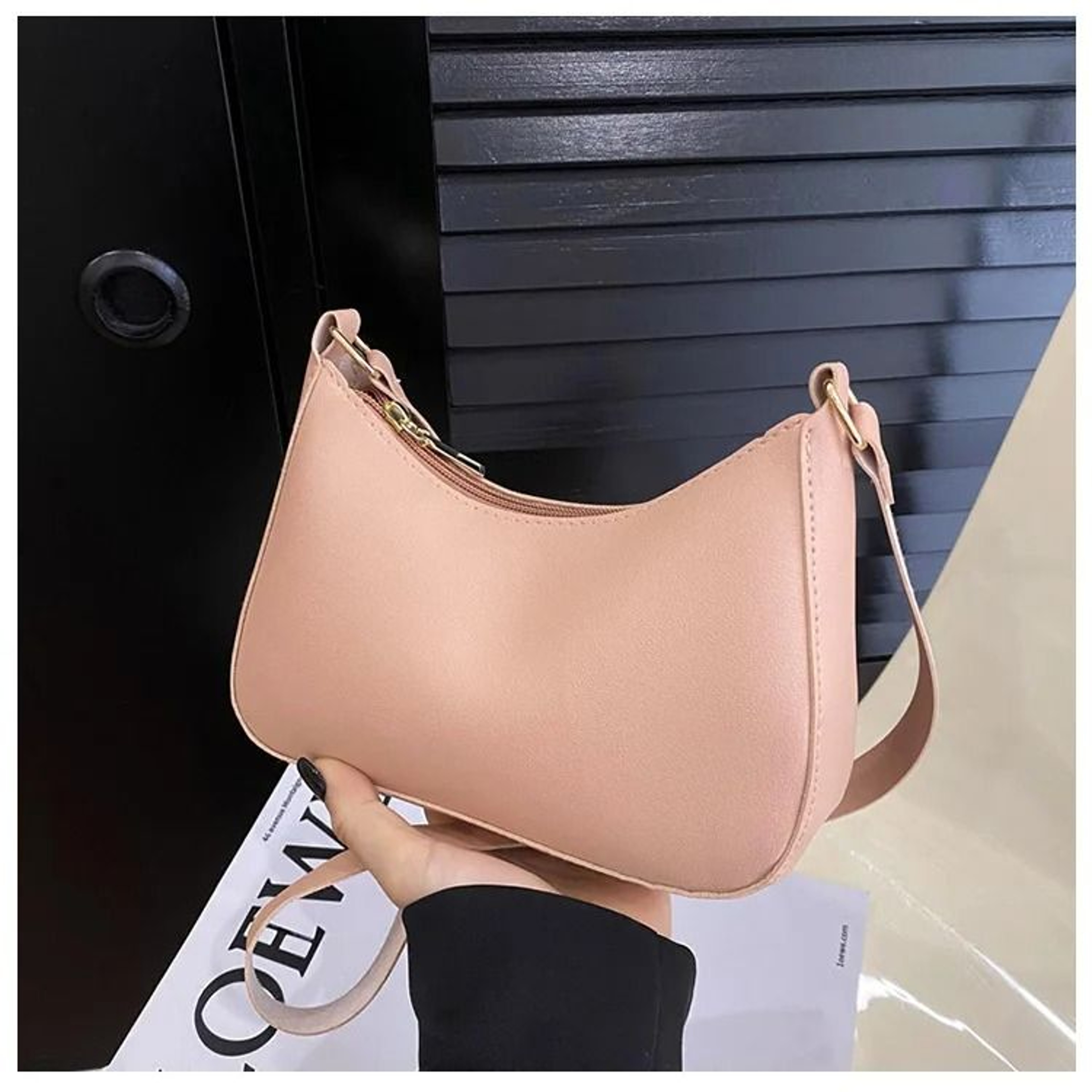 Modern Solid Color Small Square Shoulder Bag For Everyday Style 3