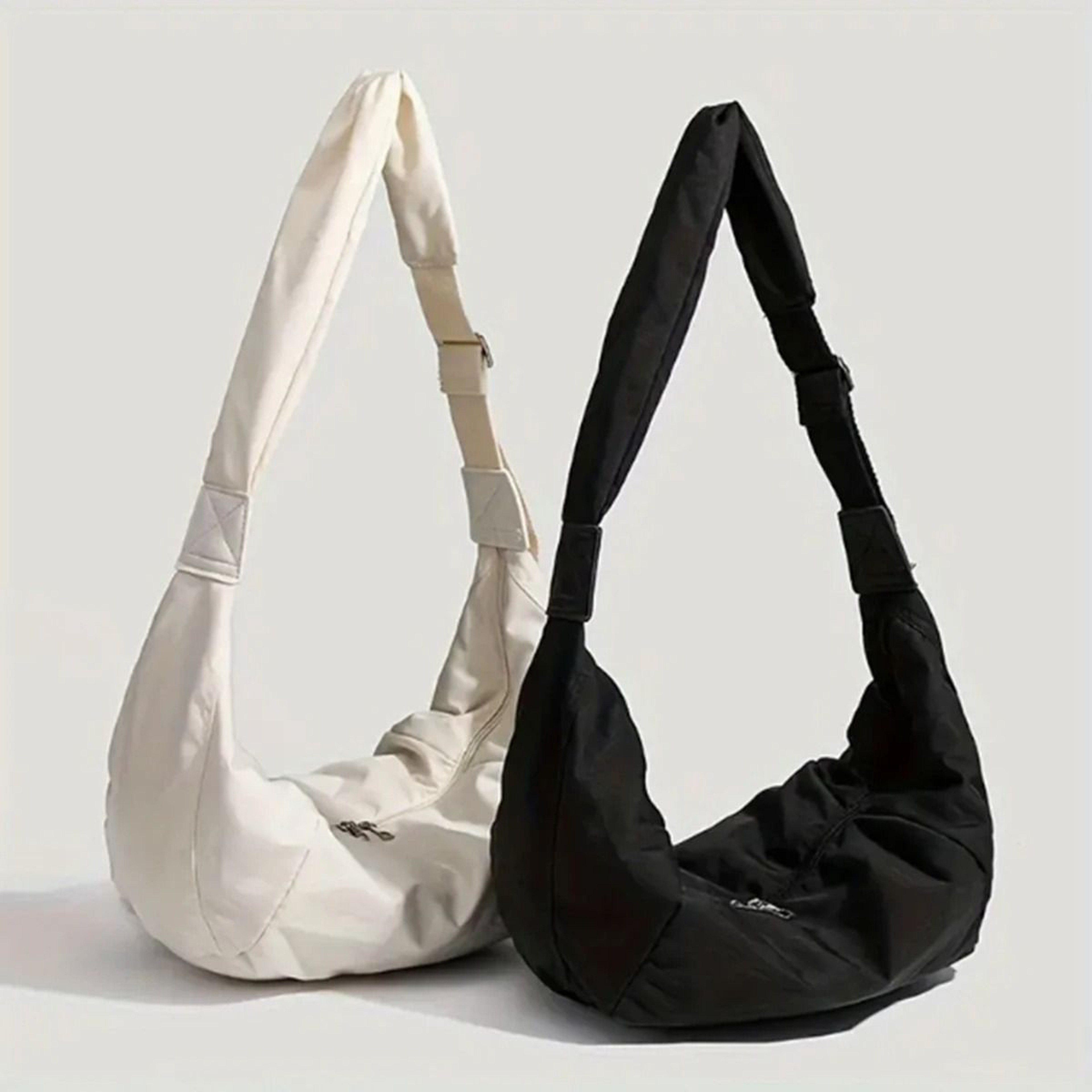 Large Capacity Padded Dumpling Crossbody Shoulder Bag 4