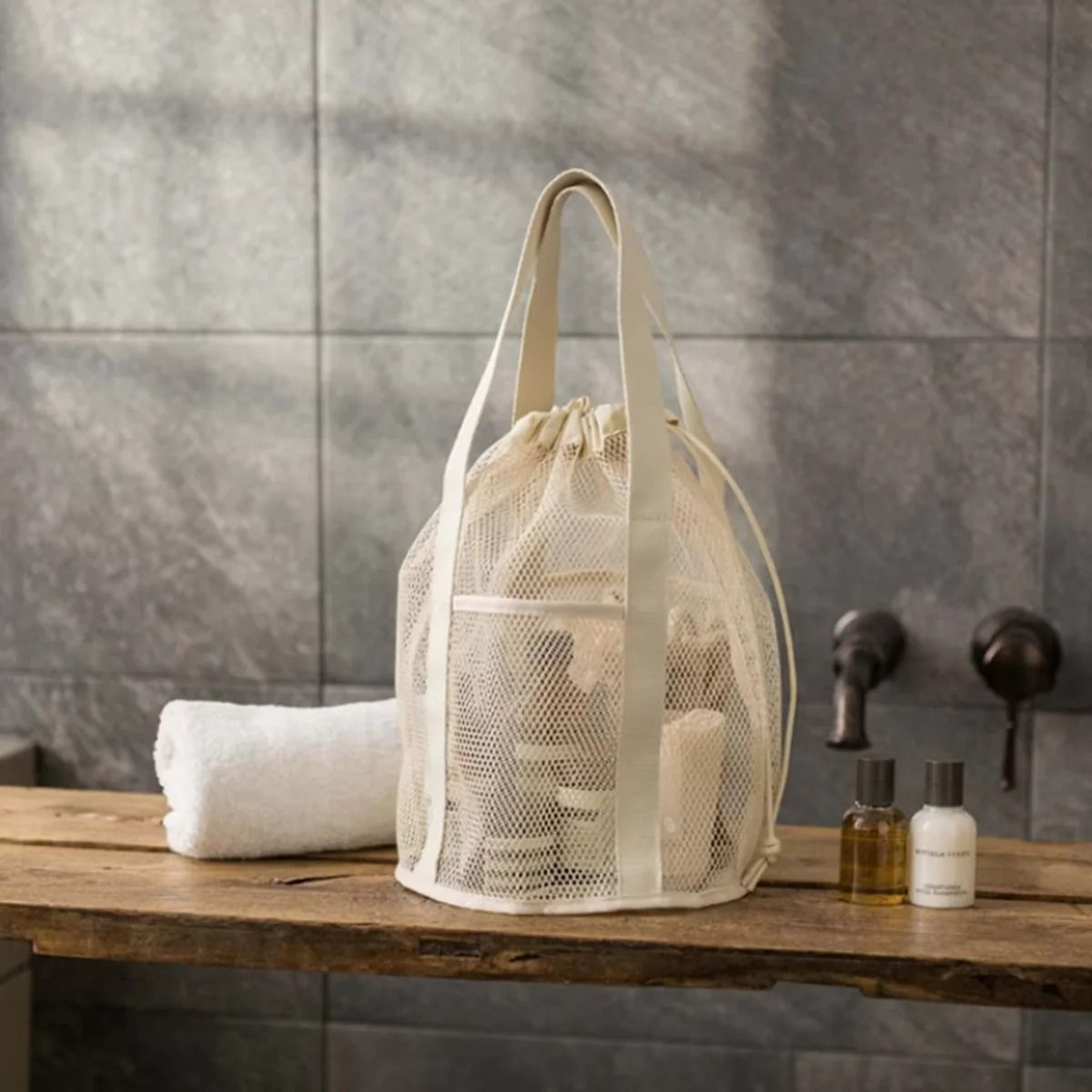 Large Capacity Mesh Drawstring Travel Cosmetic Organizer Bag 2