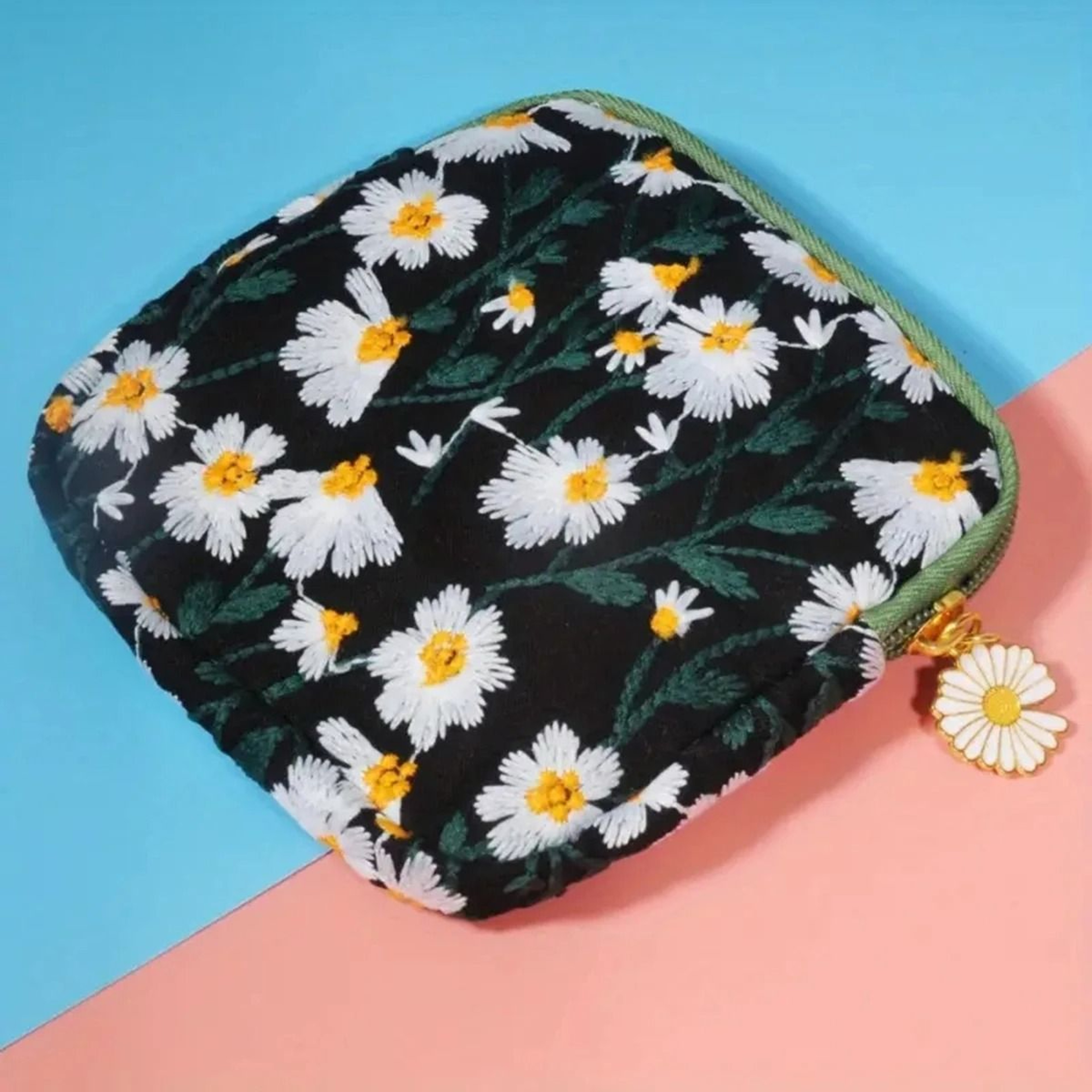 Portable Large Capacity Sanitary Pad Storage Pouch Set 1