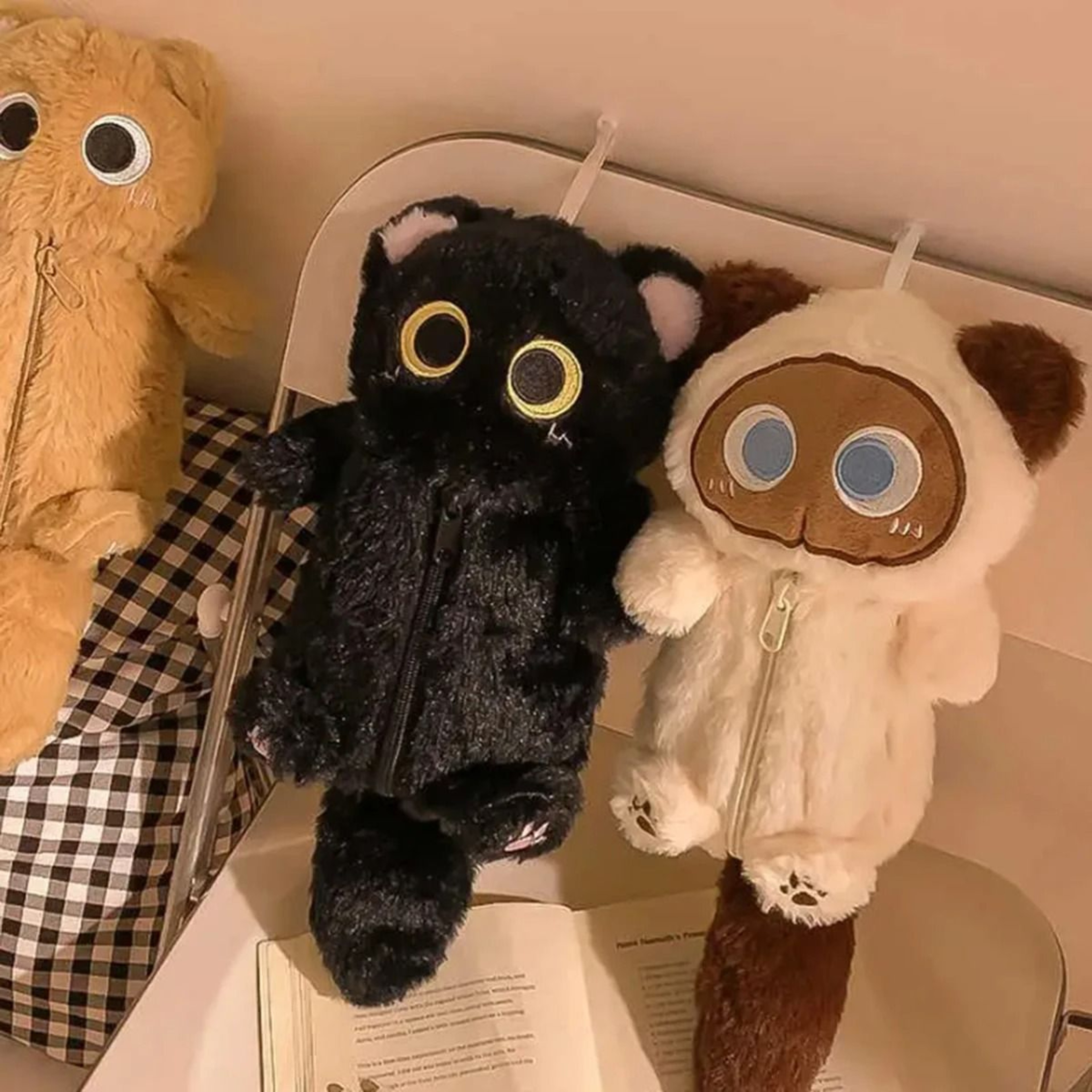 Big Eyed Plush Cat Large Capacity Pencil Case 4