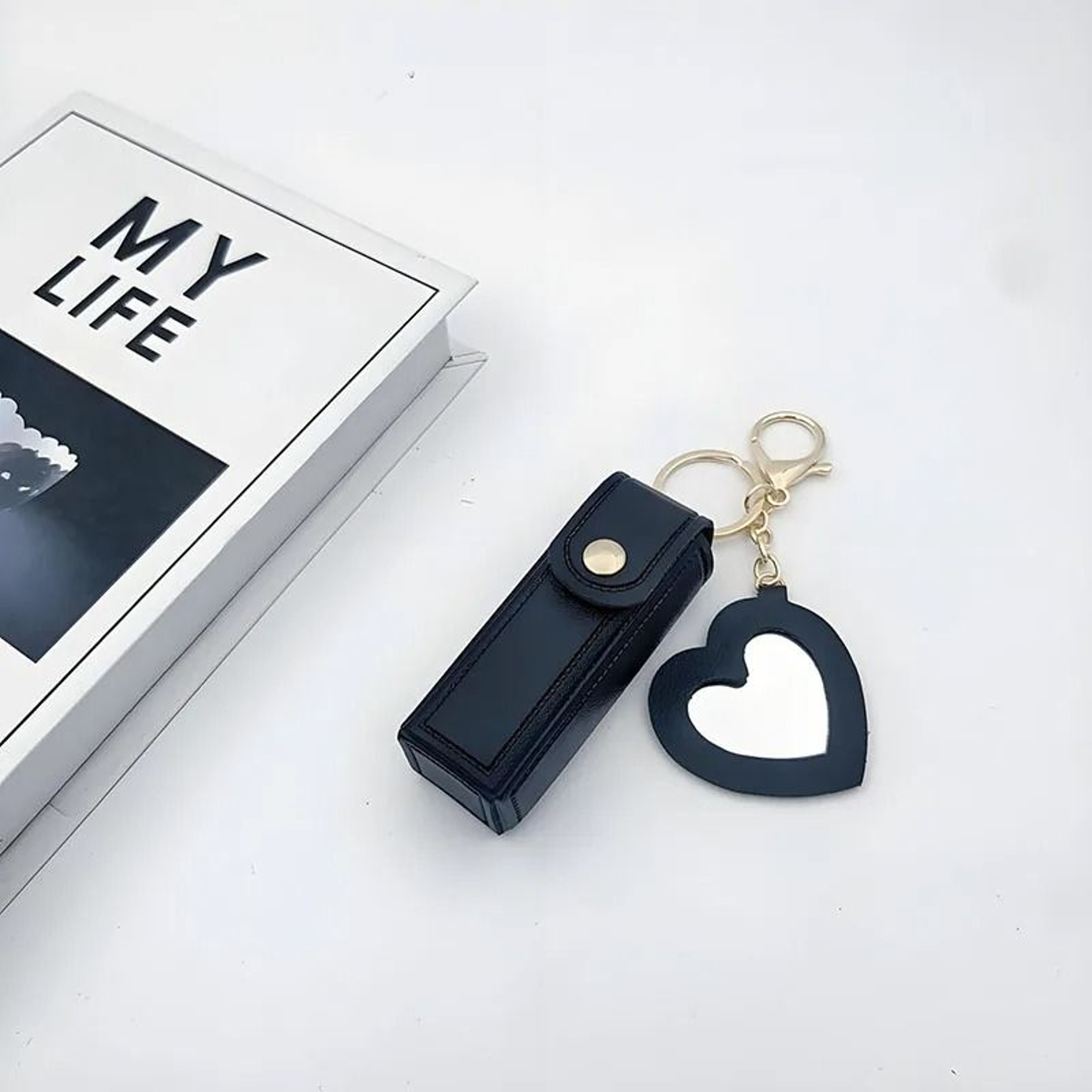 Cute Heart Mirror Lipstick Bag Portable Mini Cosmetic Pouch In Various Colors 4