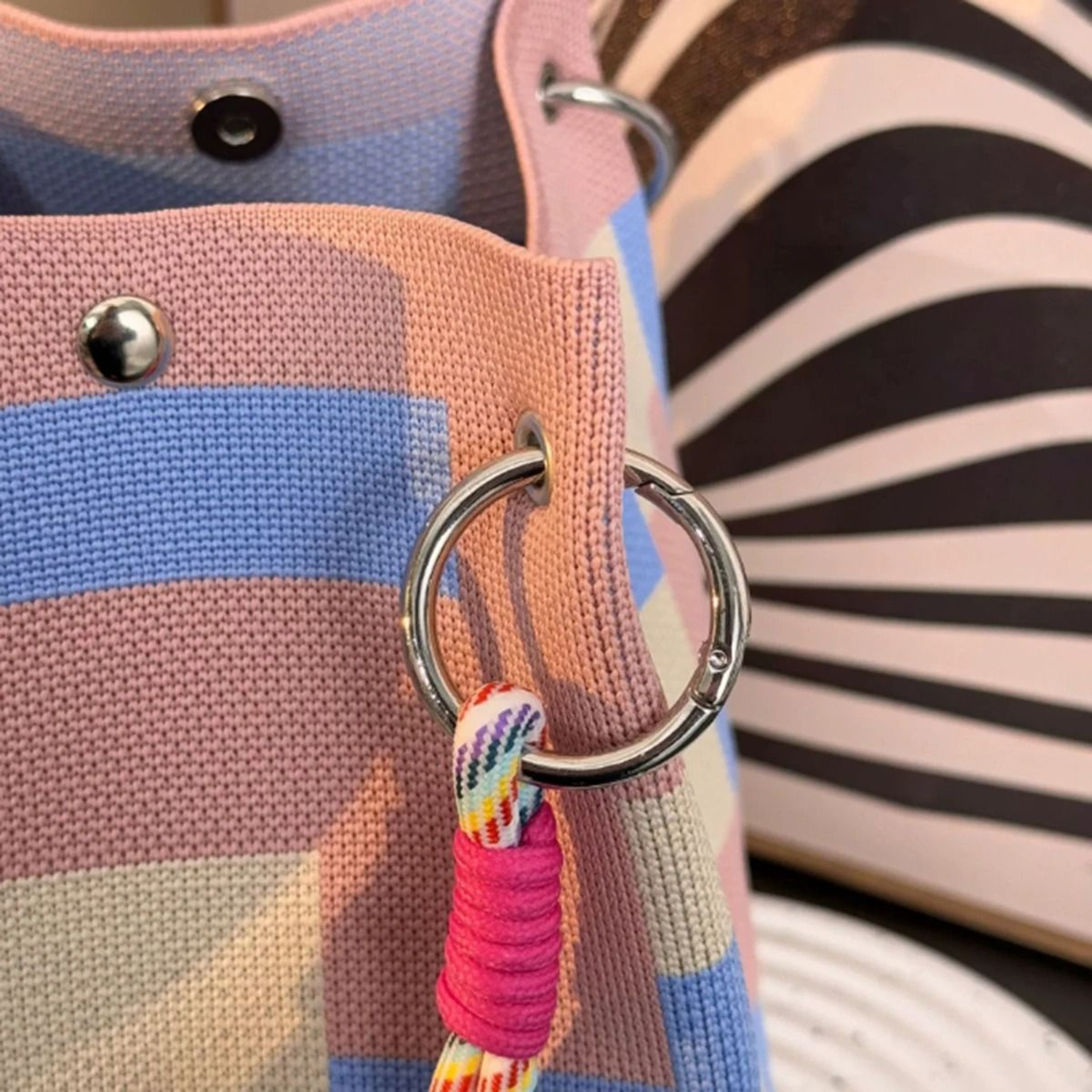 Multicolor Knitted Retro Bucket Handbag And Shoulder Bag 7