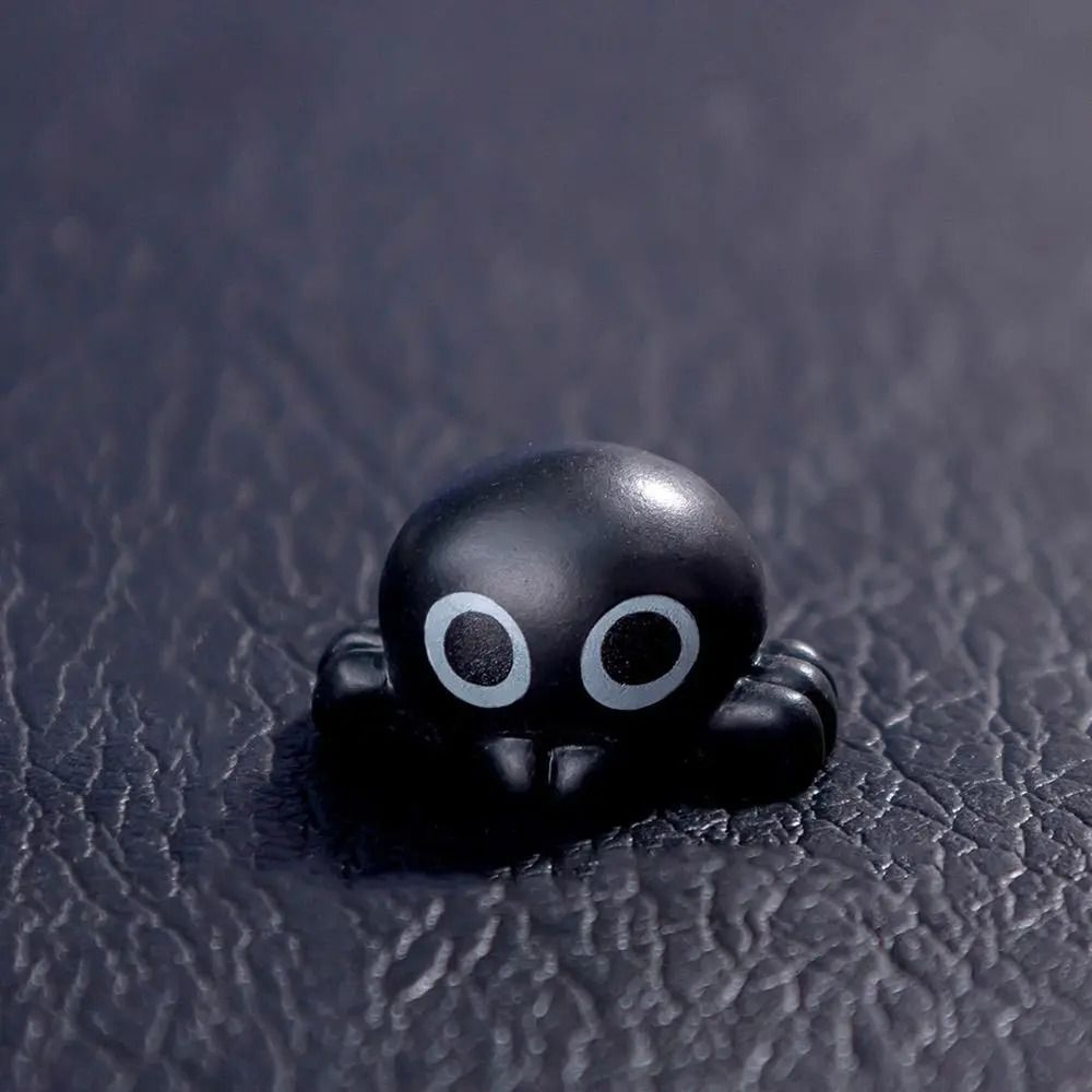 Mini Halloween Figurine Spooky Desk And Party Ornament 7