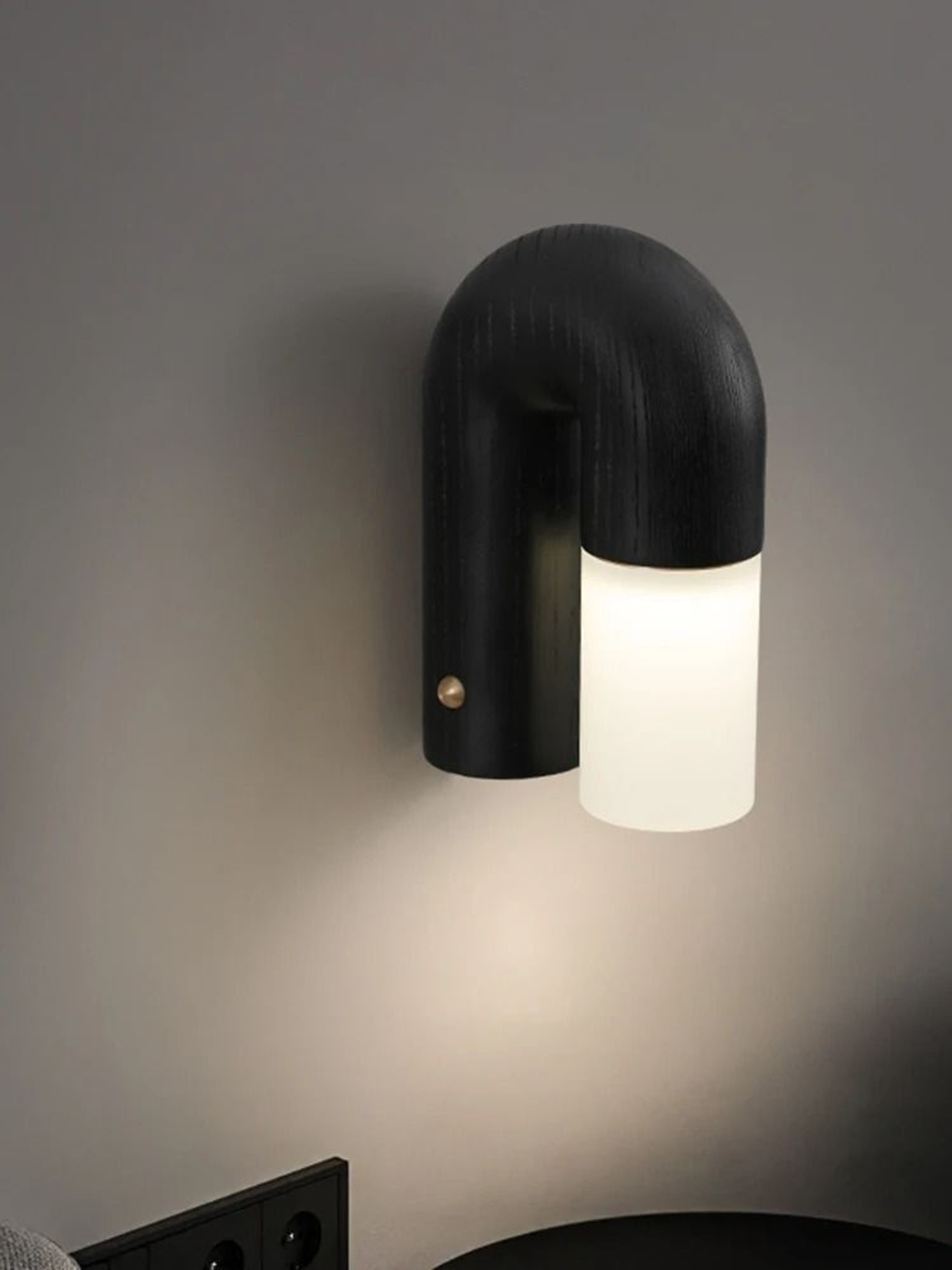 Vintage Ash Wood LED Wall Sconce 10