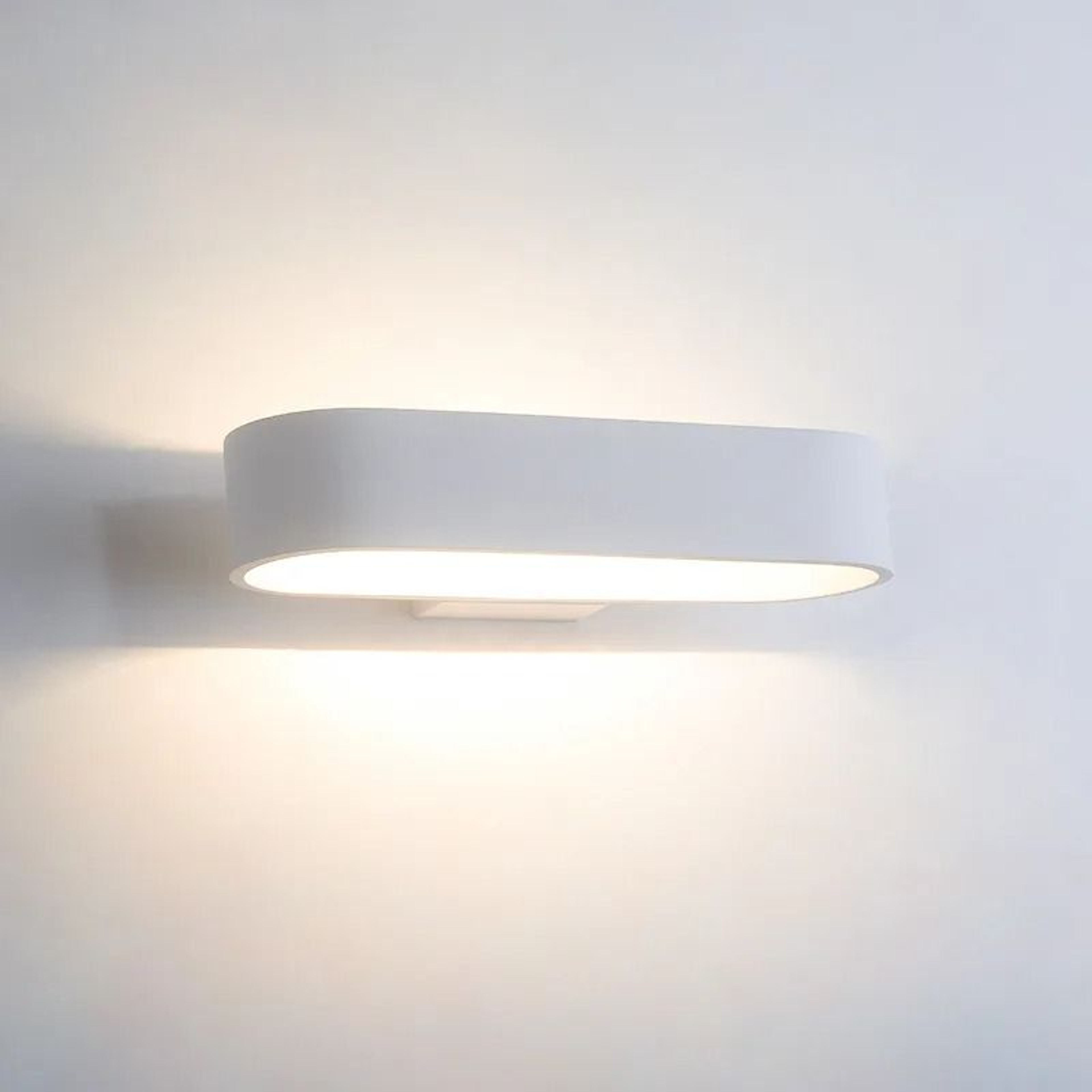 LumaEdge Modern Aluminum LED Wall Lamp 2