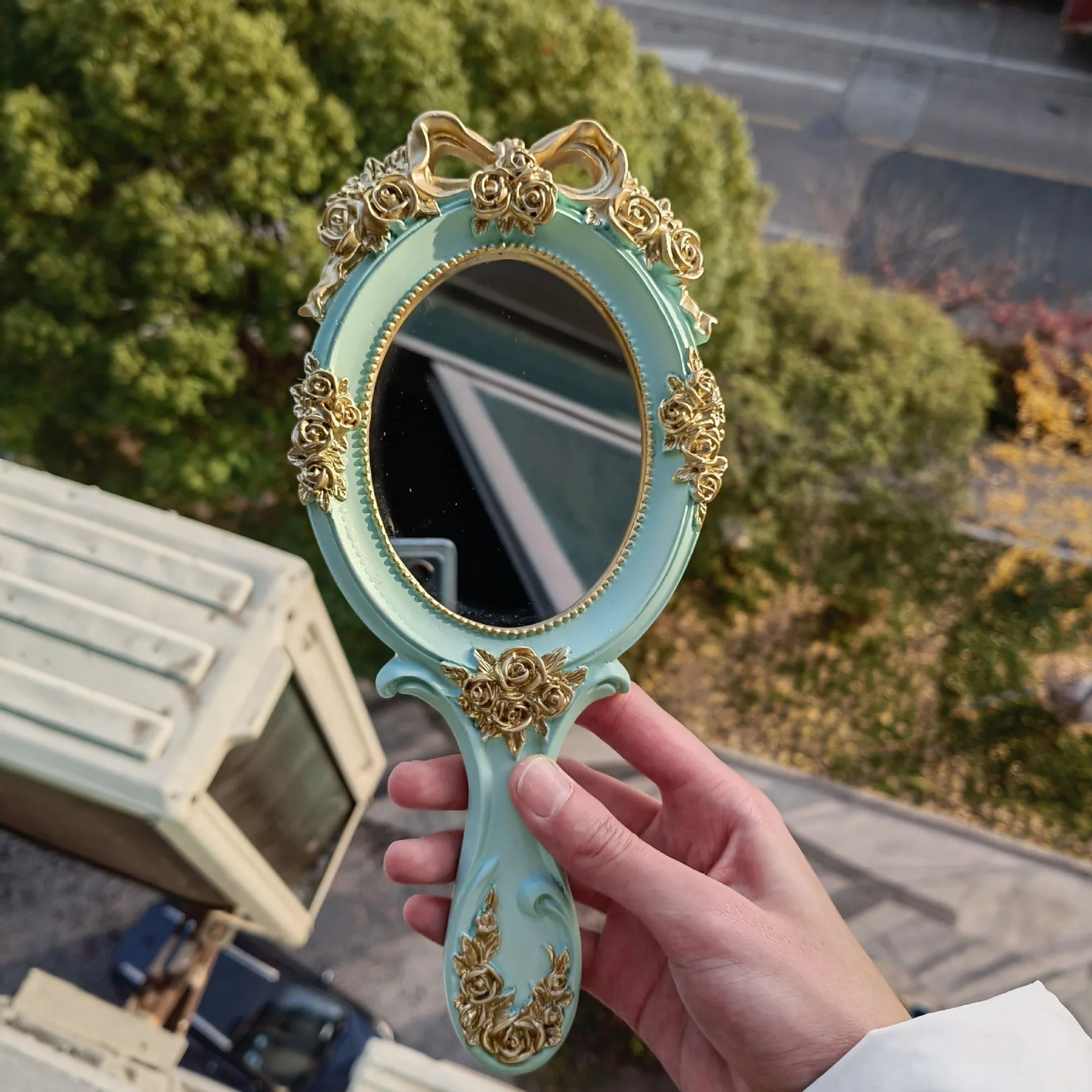 Vintage Handheld Mirror European Style Retro Makeup Vanity Beauty Mirror 6